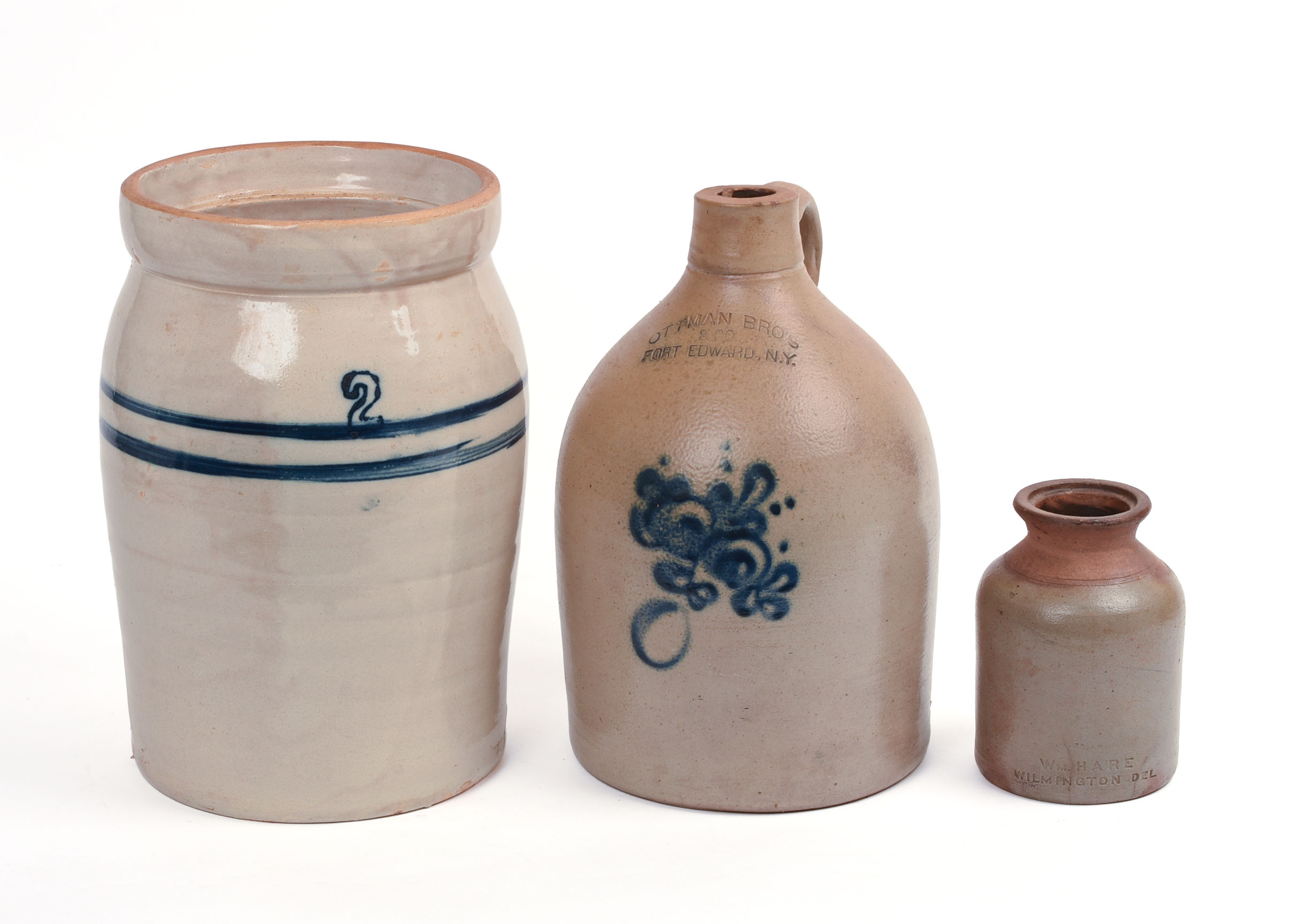 THREE STONEWARE PIECES.