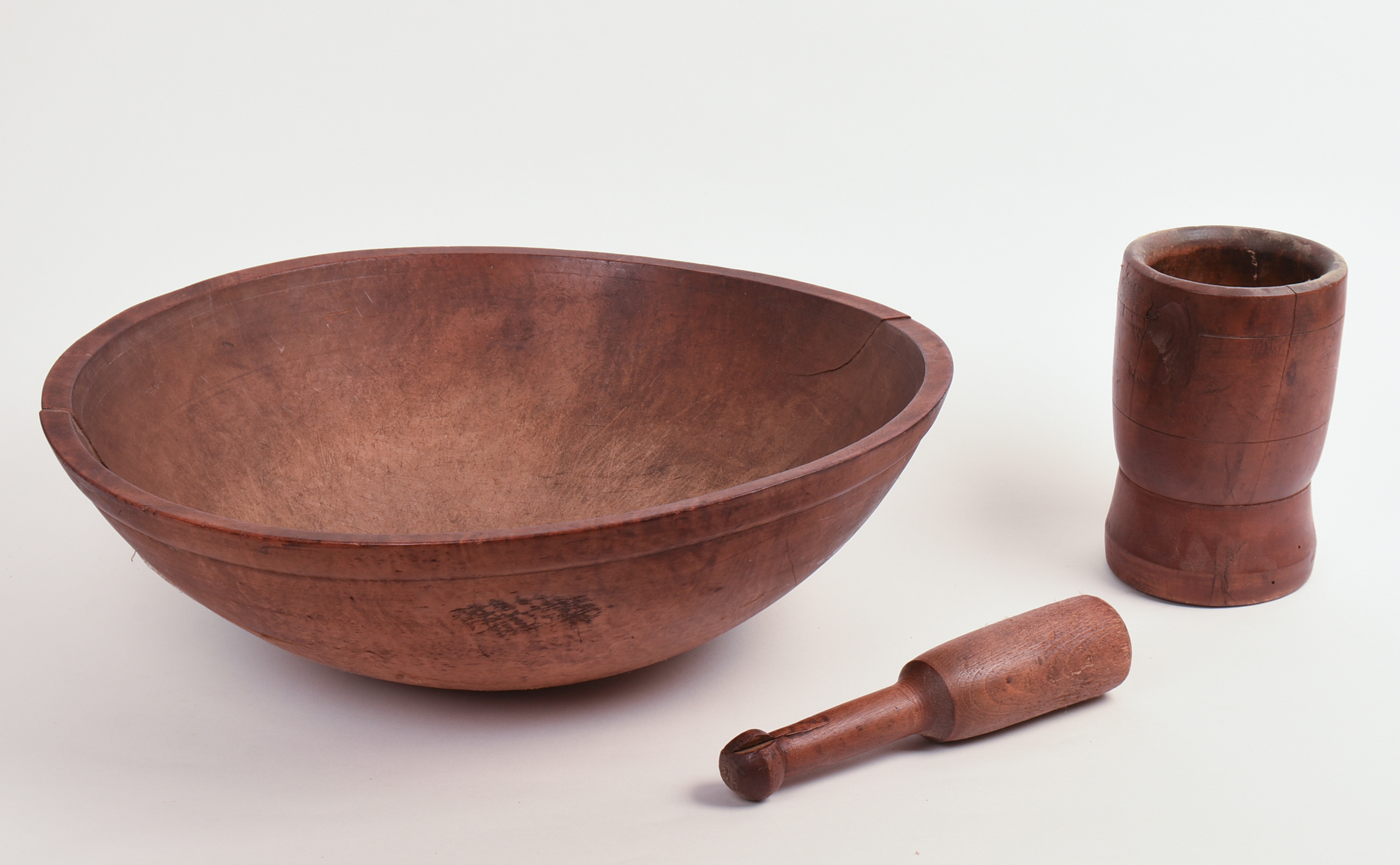 ANTIQUE MORTAR & PESTLE AND A BURLWOOD BOWL.