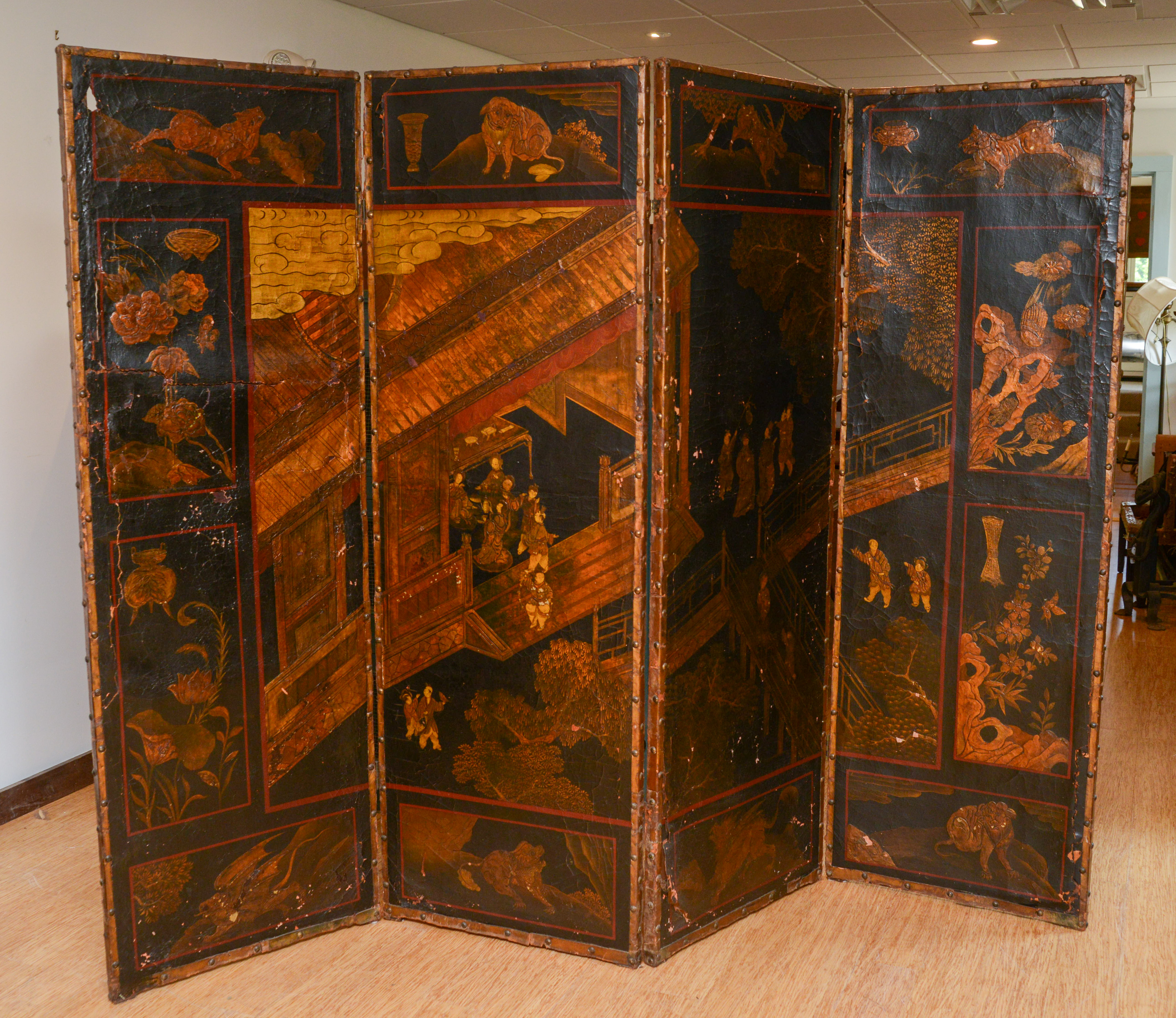 ANTIQUE CHINESE PAINTED SCREEN.