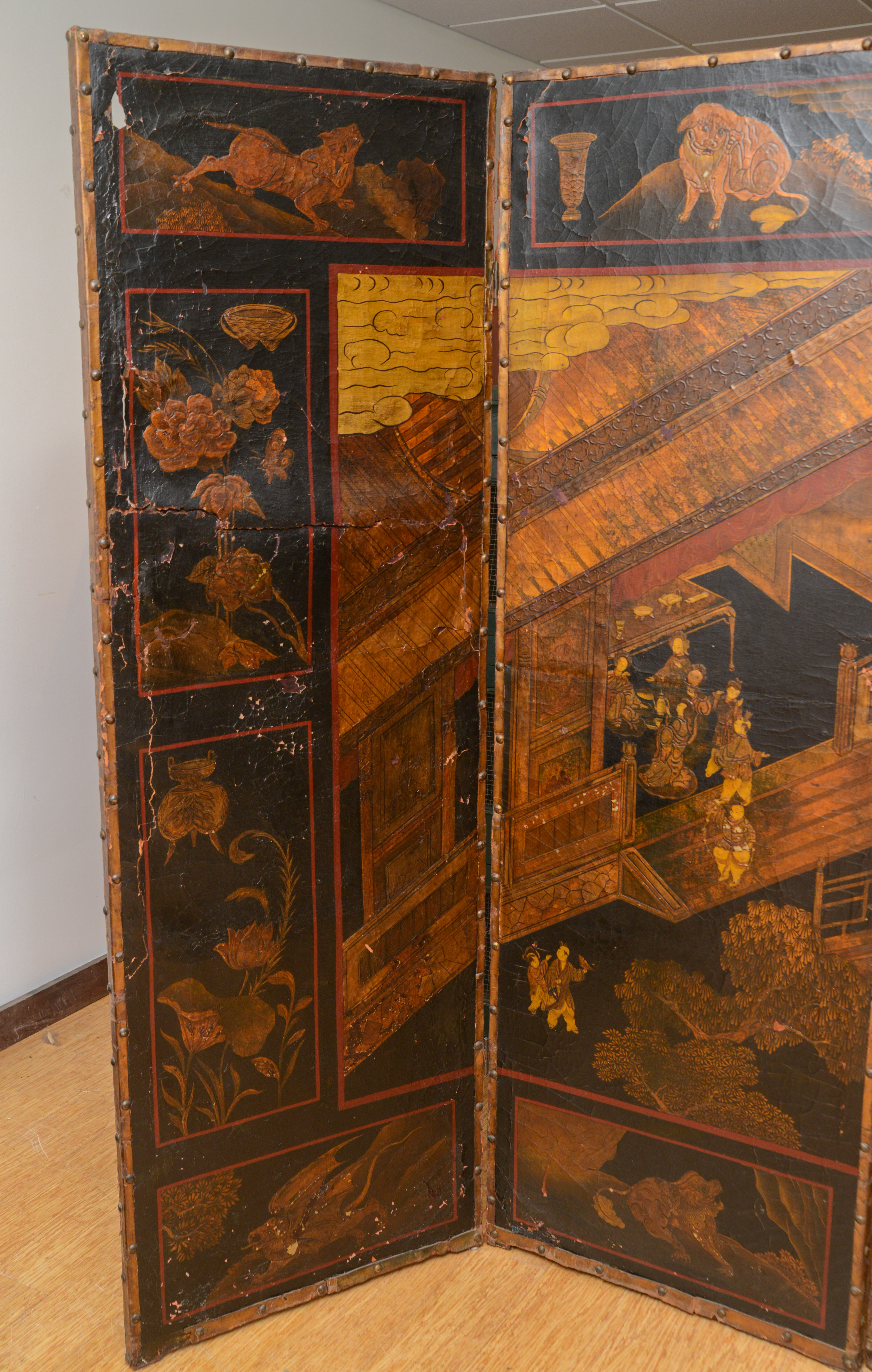 ANTIQUE CHINESE PAINTED SCREEN.