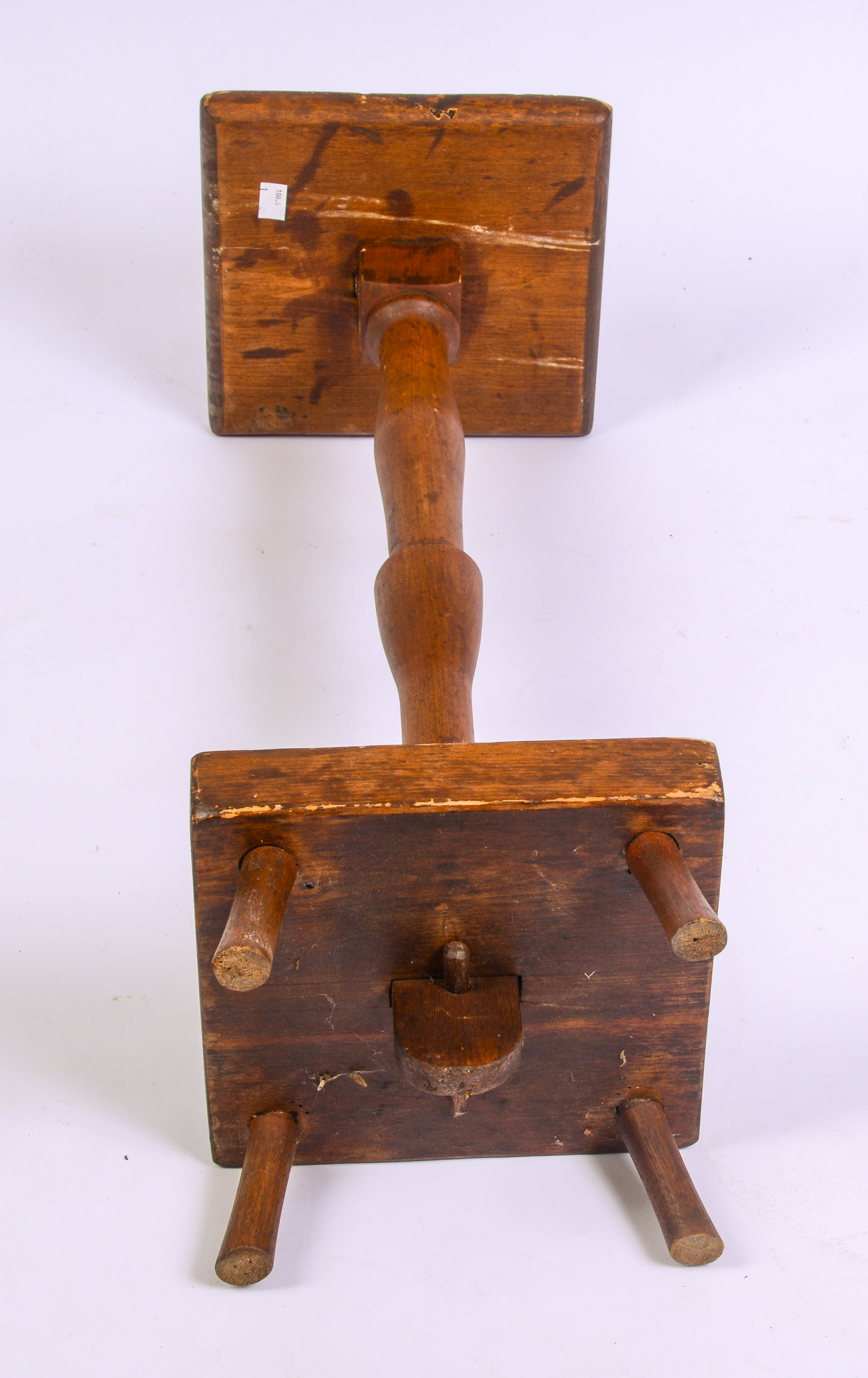 18TH CENTURY NEW ENGLAND PINE CANDLE STAND.