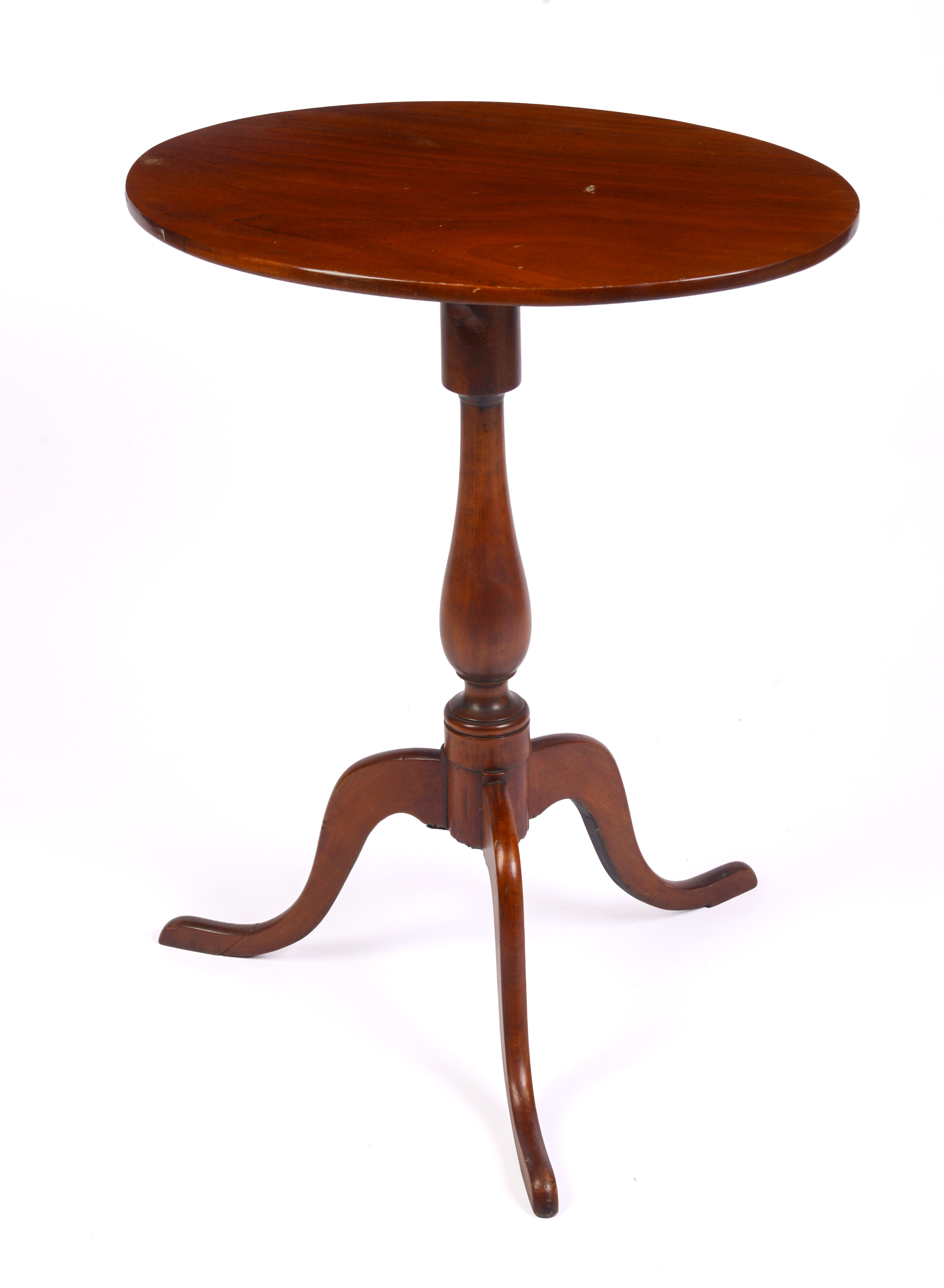 NEW ENGLAND CHERRY TILT-TOP CANDLE STAND.