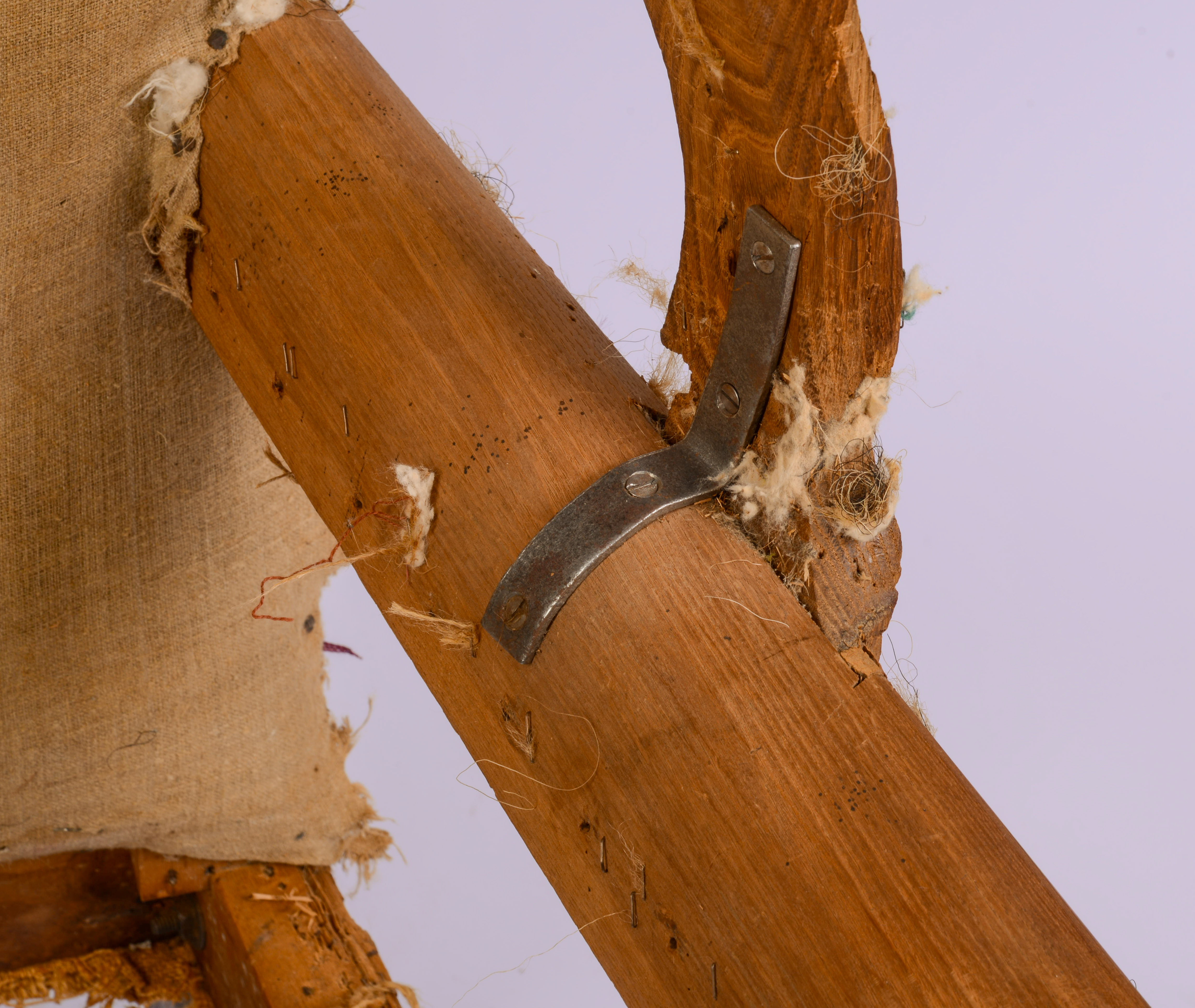 HEPPLEWHITE LOLLING CHAIR FRAME, CIRCA 1800.