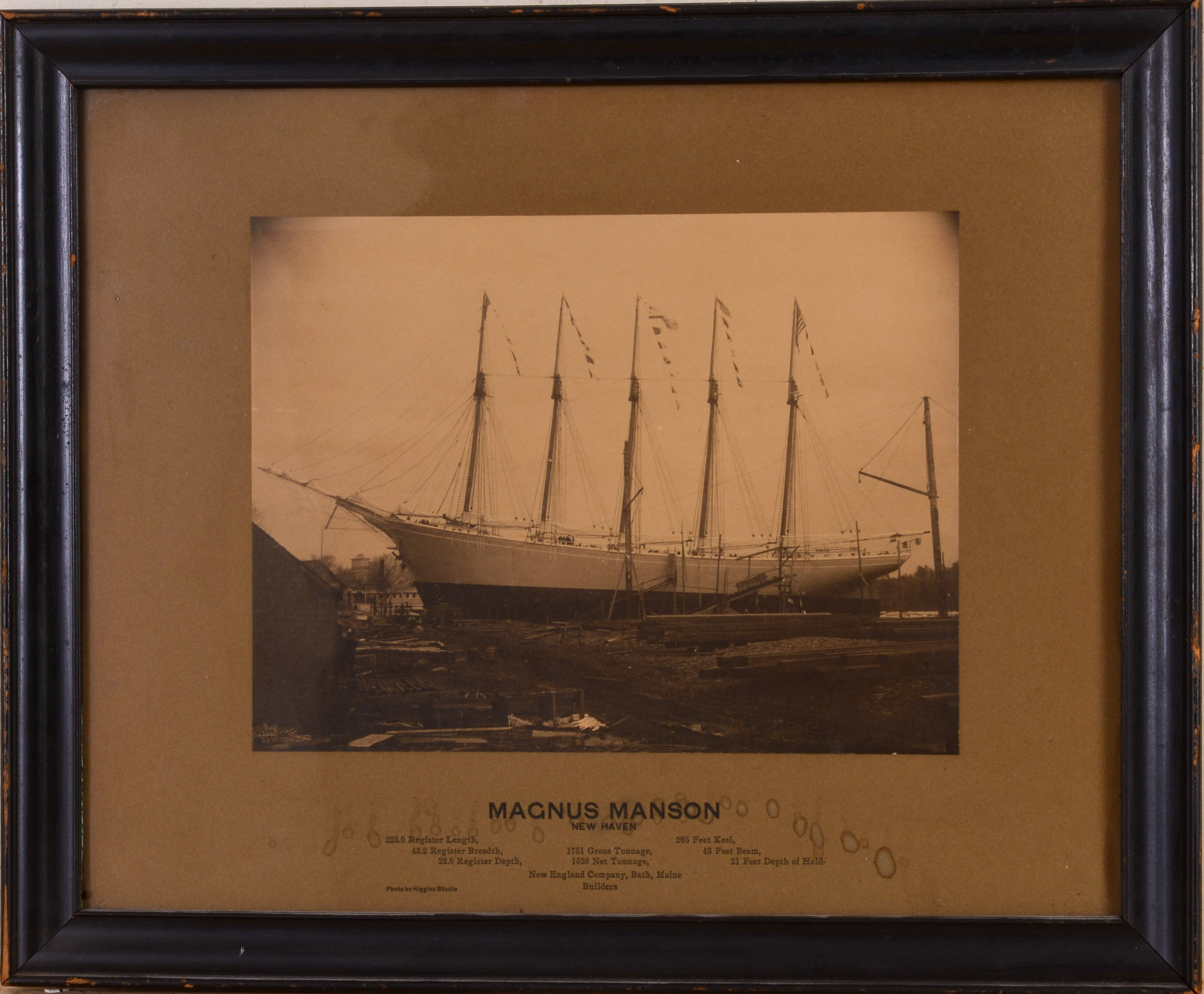 FRAMED PHOTO OF MAGNUS MANSON OF NEW HAVEN.