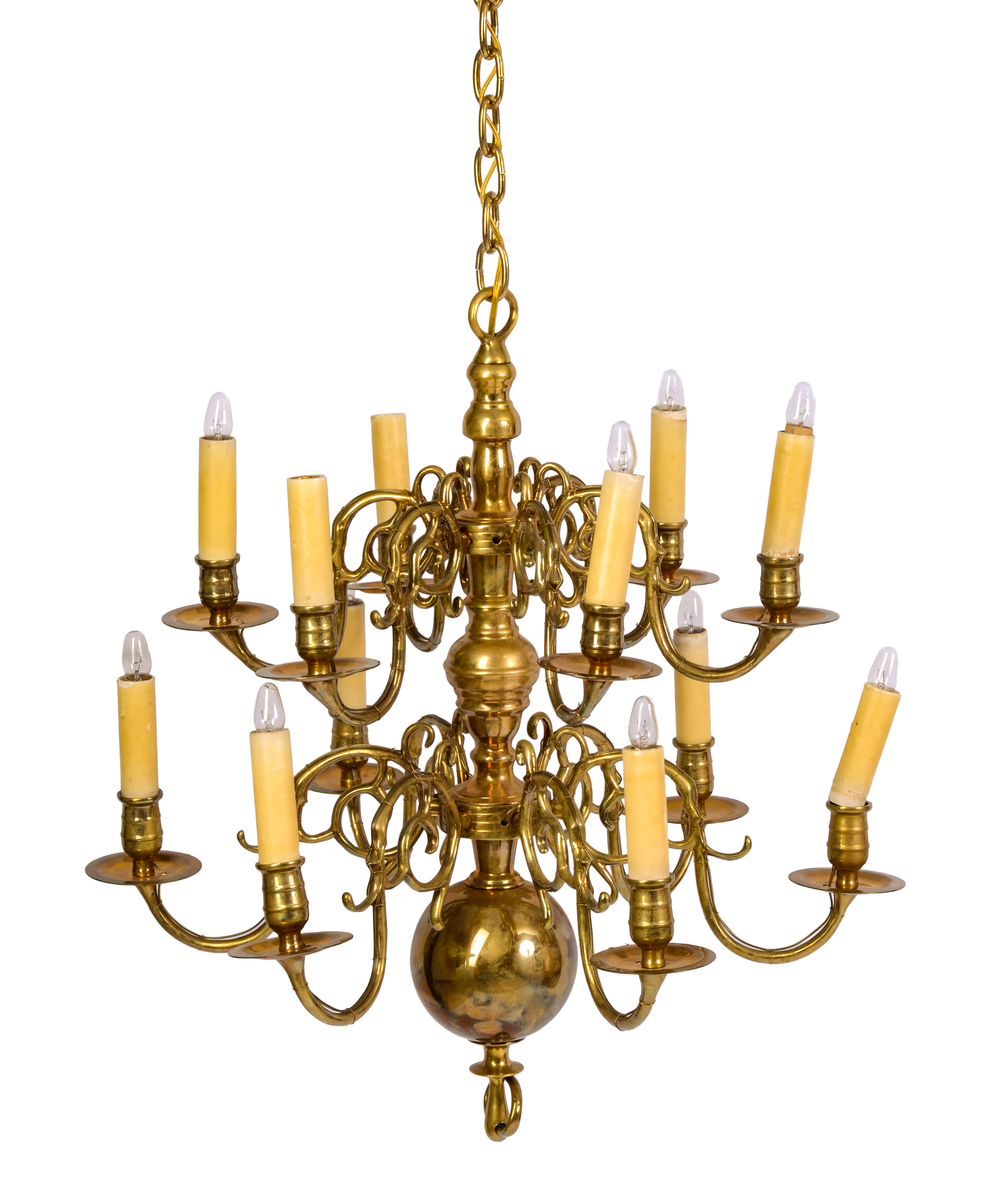 18TH CENTURY DUTCH BRASS TWELVE LIGHT CHANDELIER.