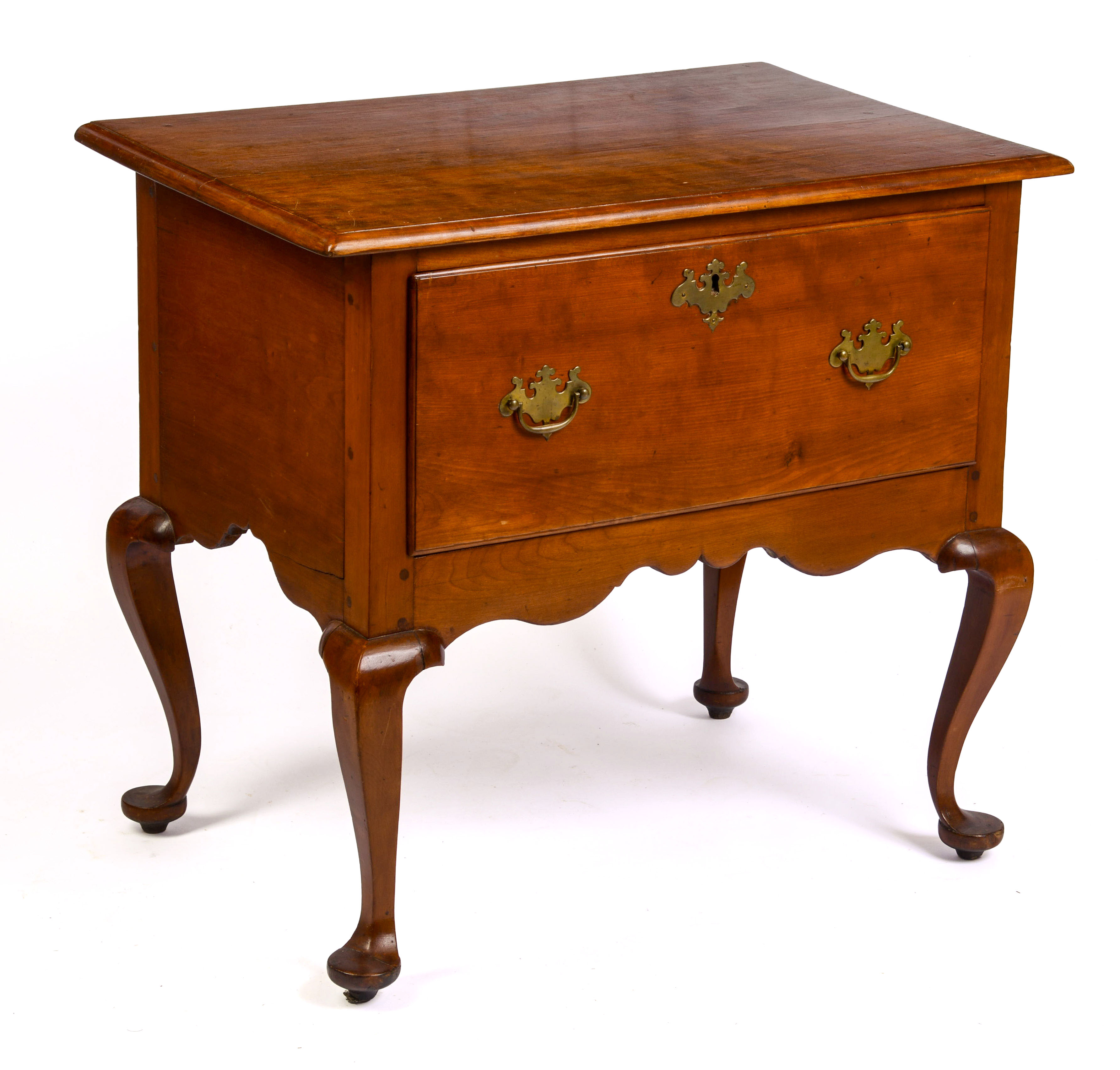 QUEEN ANNE MAPLE ONE DRAWER LOWBOY.