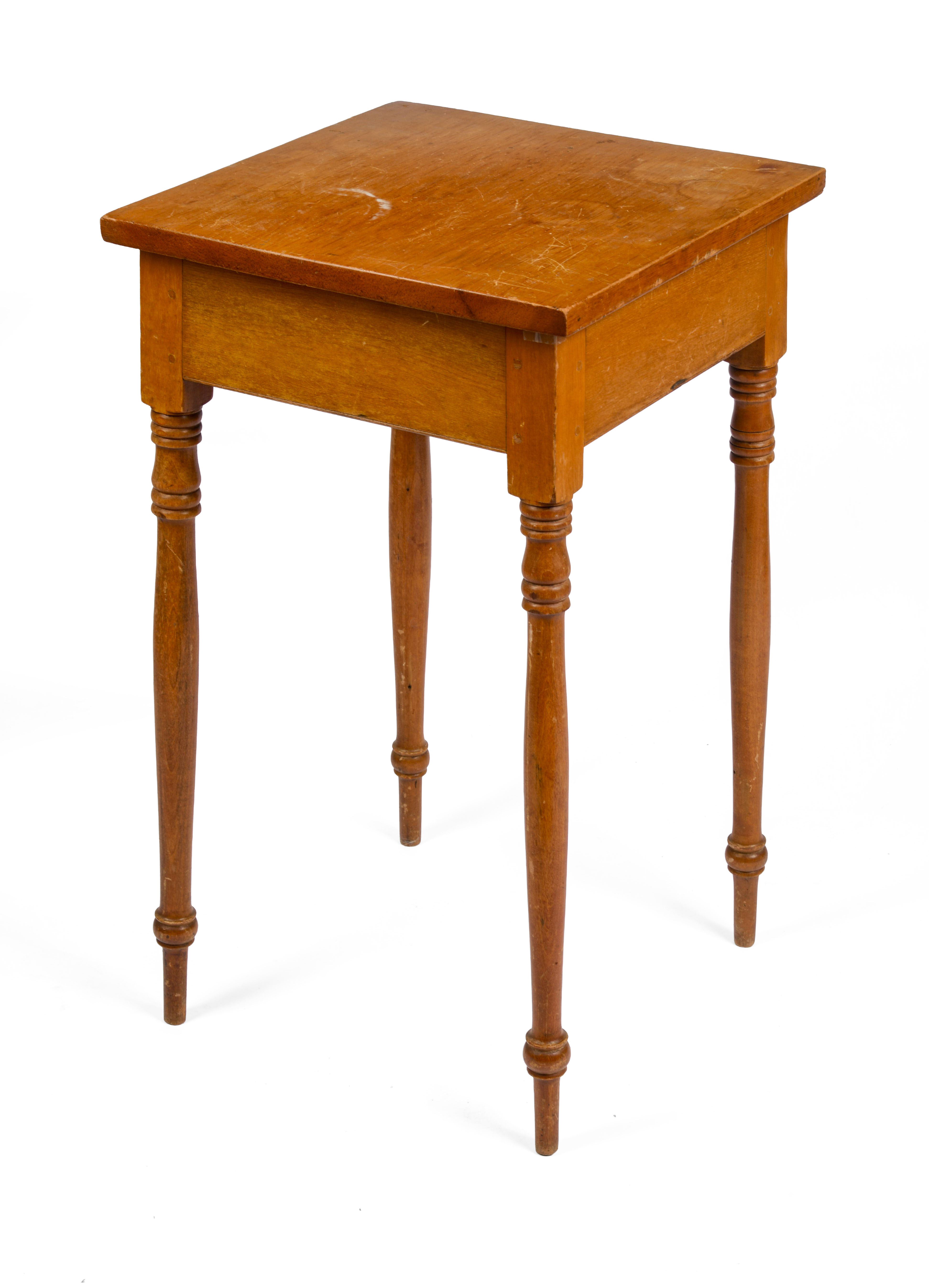 PENNSYLVANIA FEDERAL SPLAY LEG STAND.