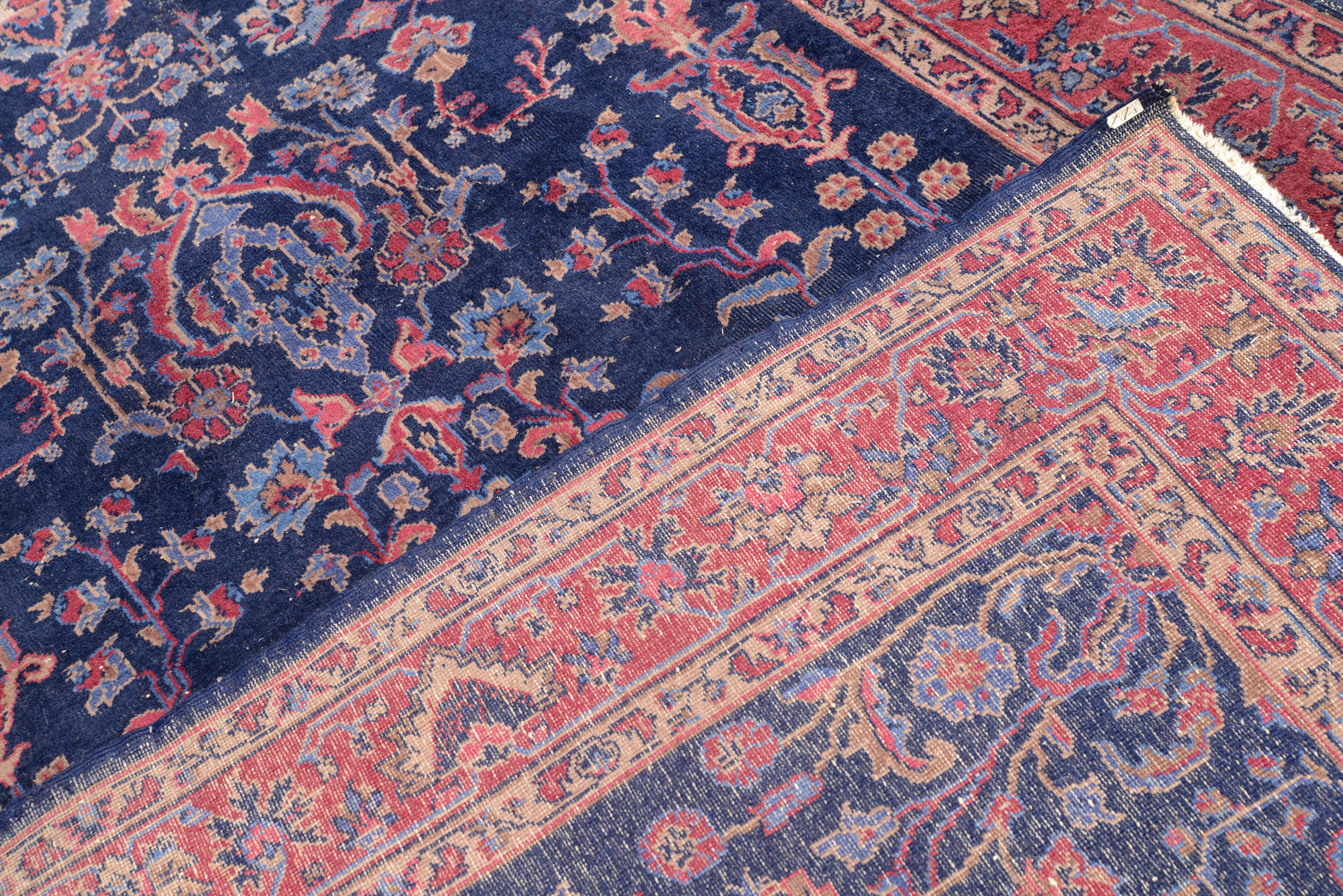 ANTIQUE ORIENTAL CARPET.