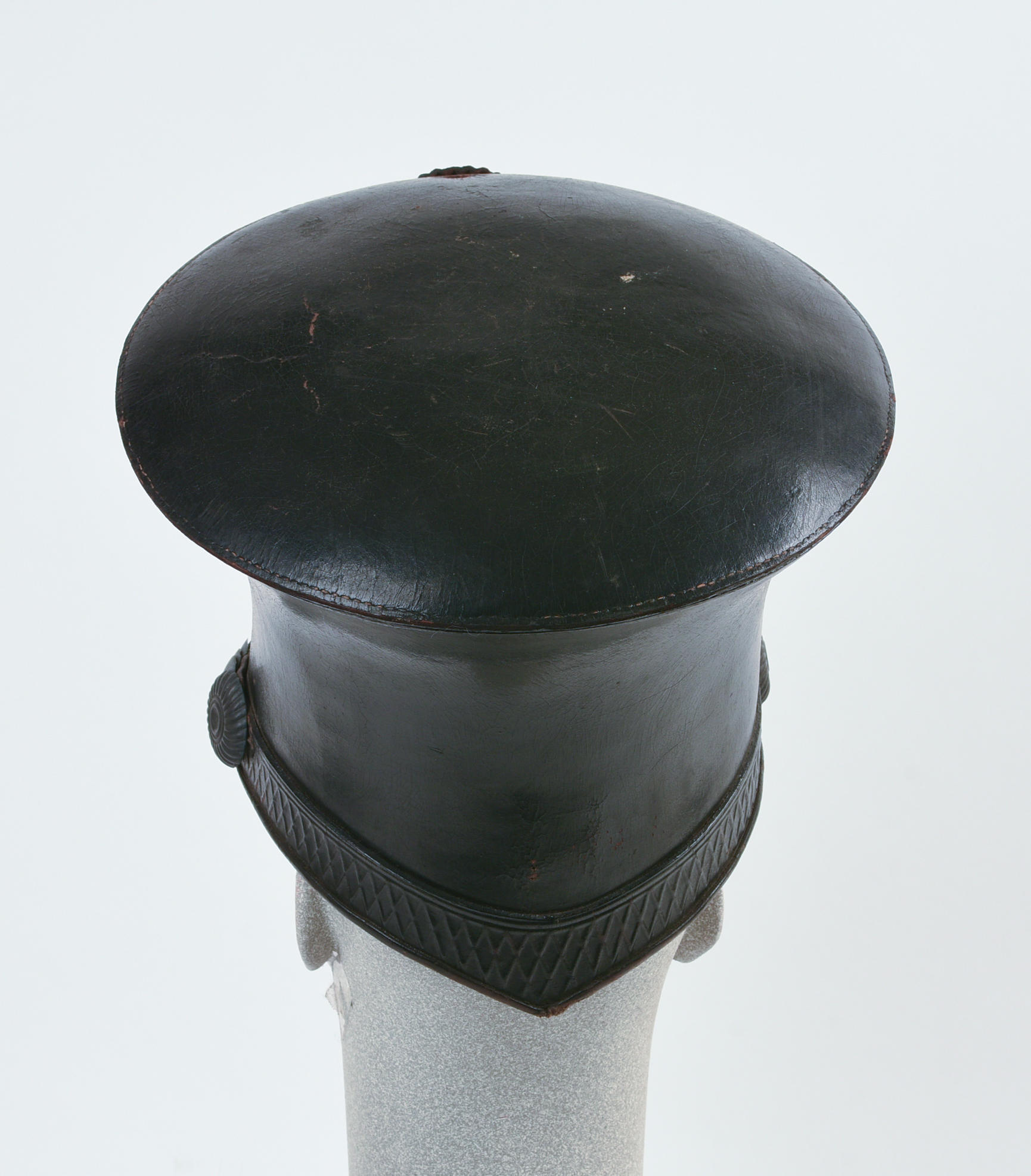 AMERICAN MILITIA OFFICERS BELL CROWN SHAKO, CIRCA 1830.