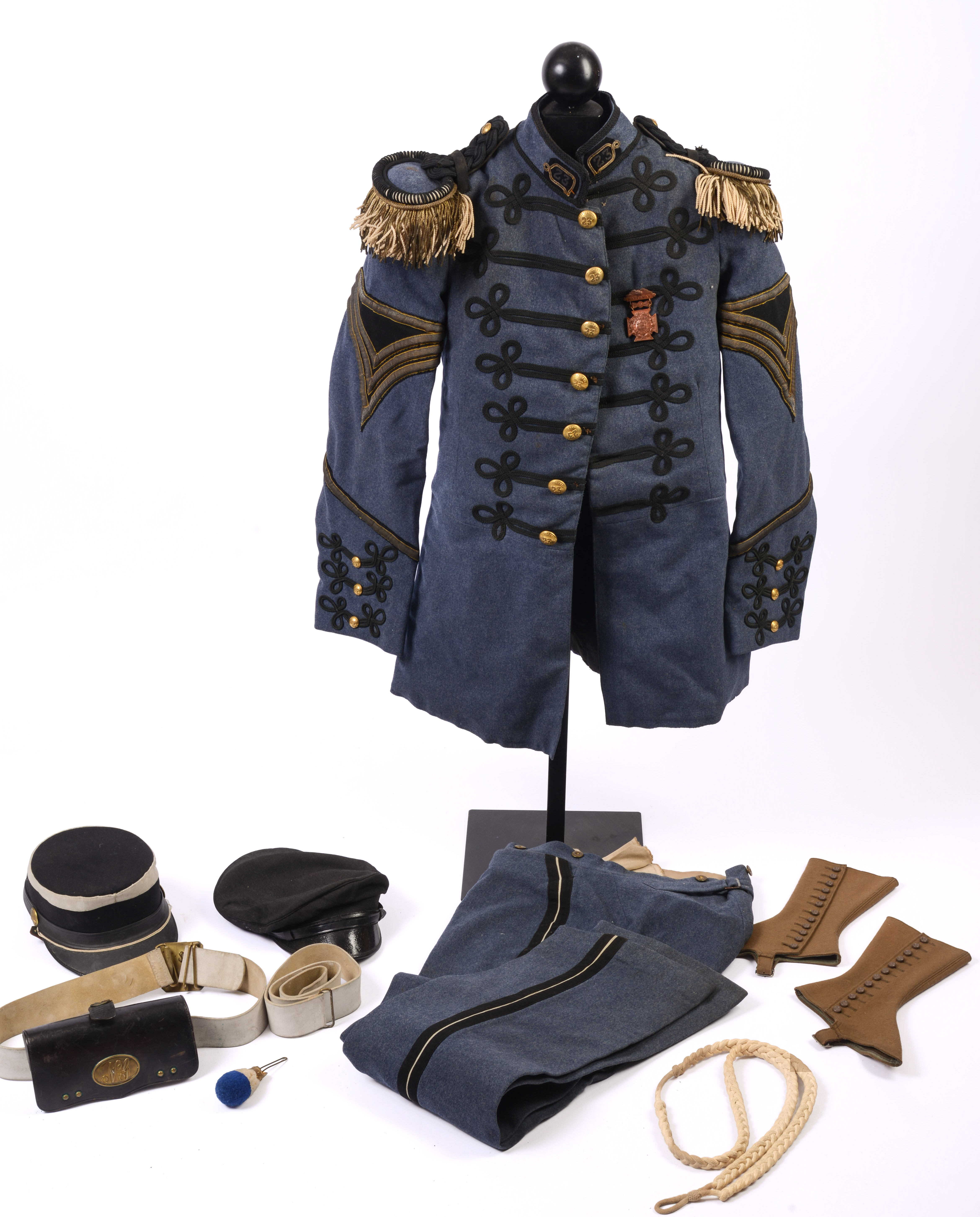 CIVIL WAR UNIFORM.
