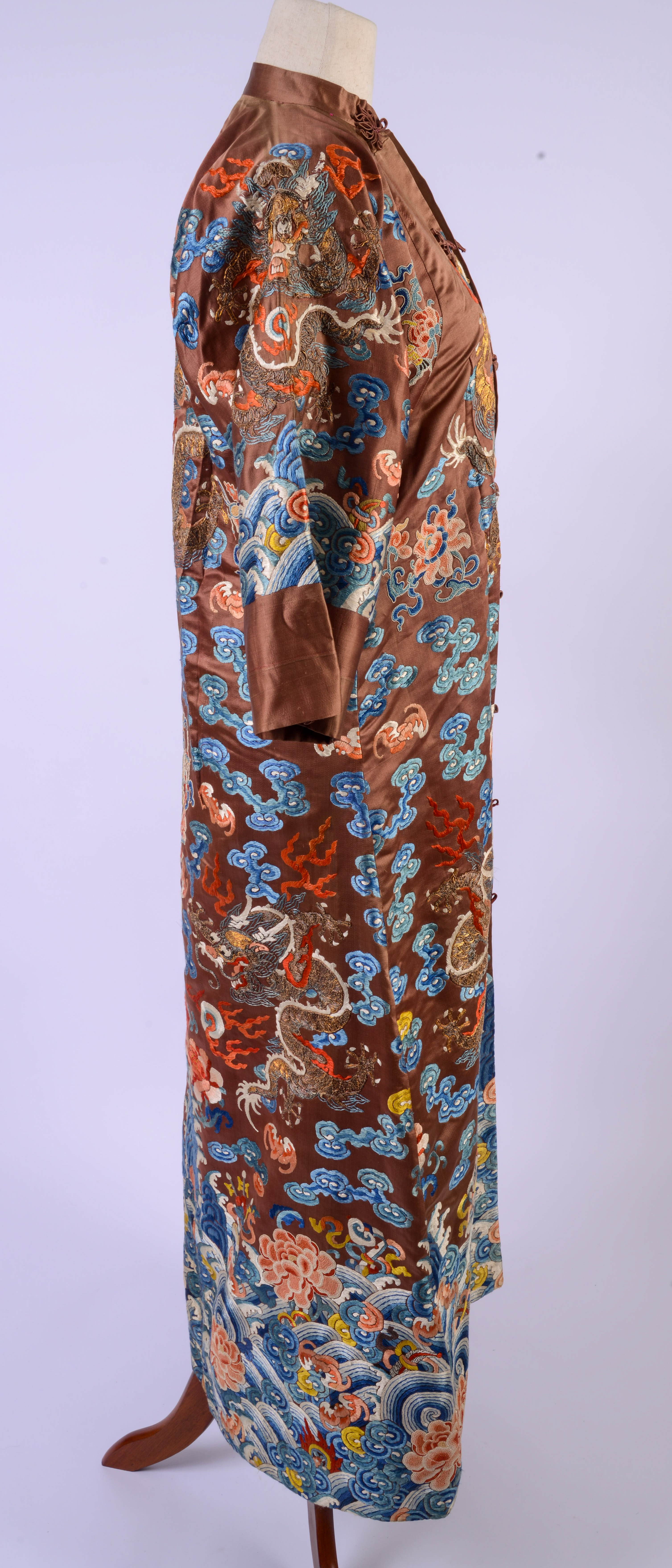 FINE 19TH C. CHINESE COURTESAN SIX DRAGON COURT ROBE.