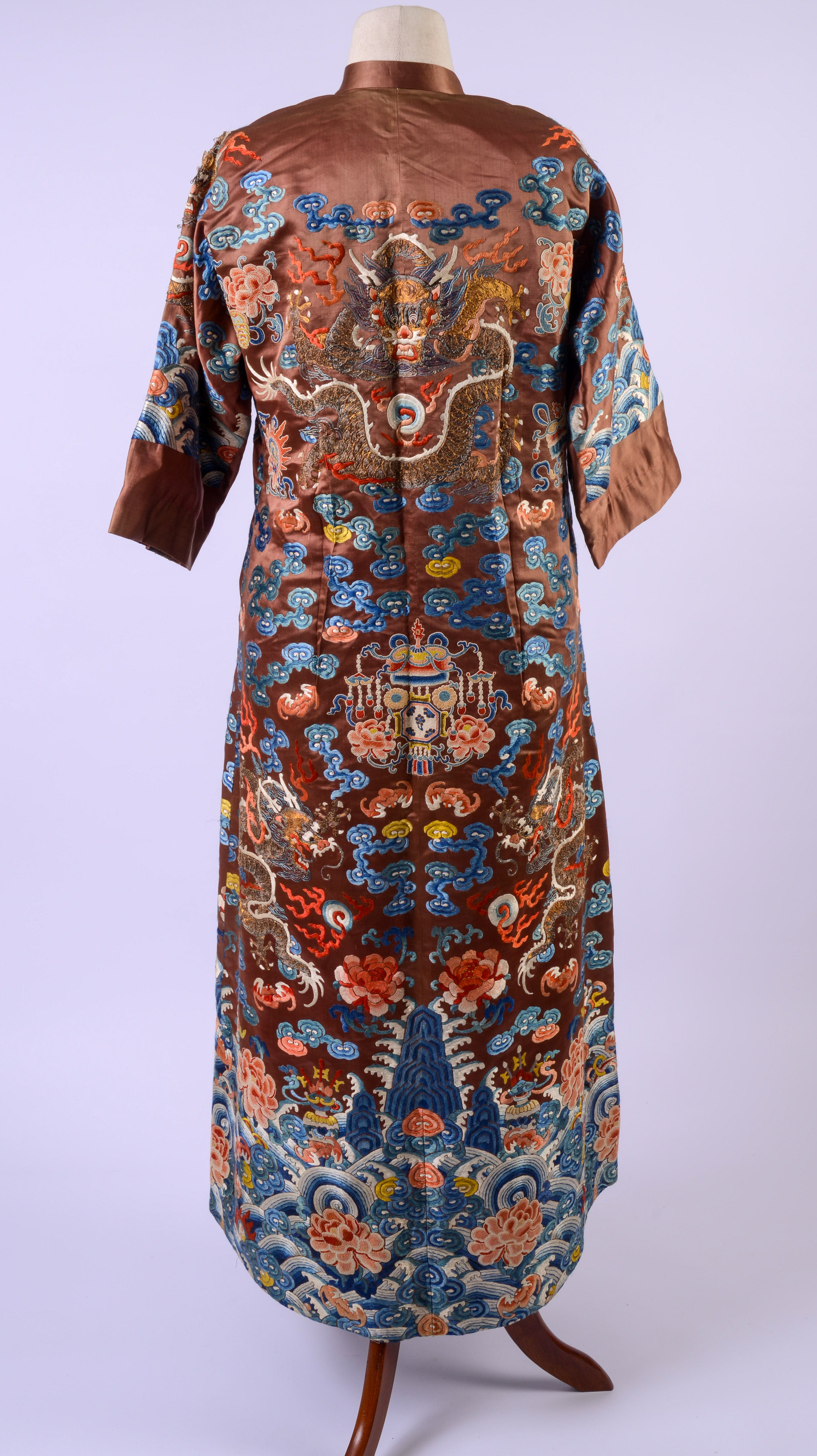 FINE 19TH C. CHINESE COURTESAN SIX DRAGON COURT ROBE.