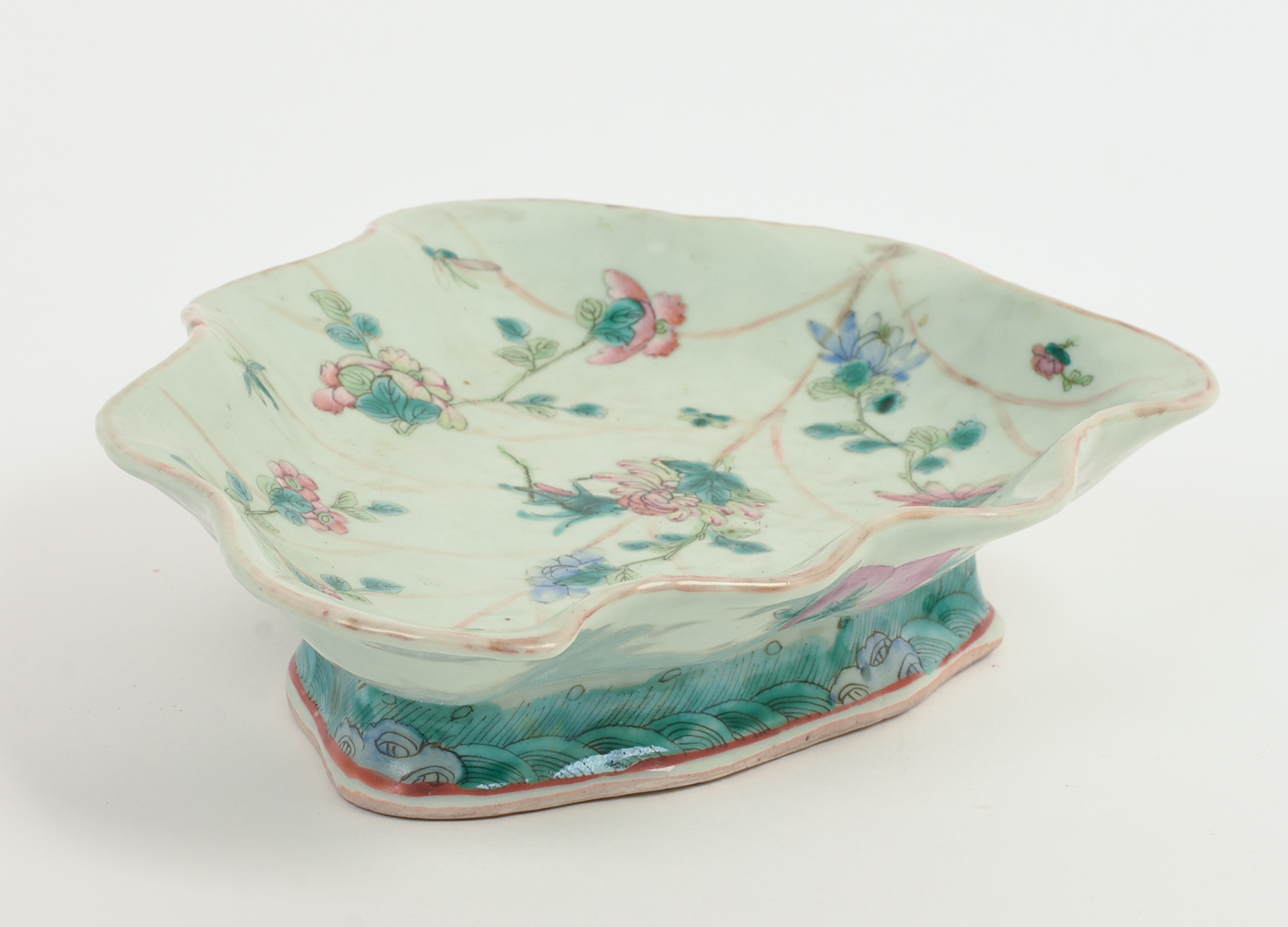 MID-19TH C. CHINESE LEAF FORM DISH.
