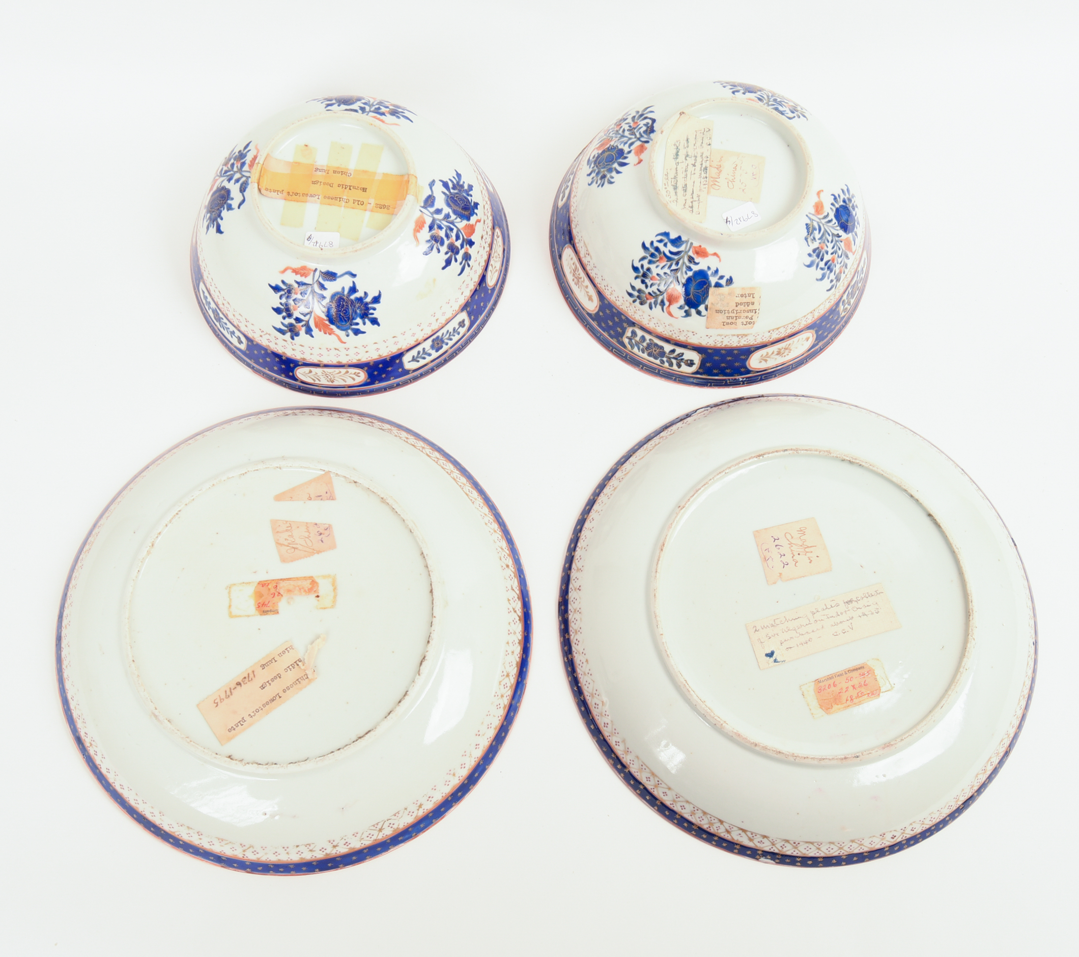 PAIR OF FINE CHINESE EXPORT BOWLS AND UNDER PLATES.