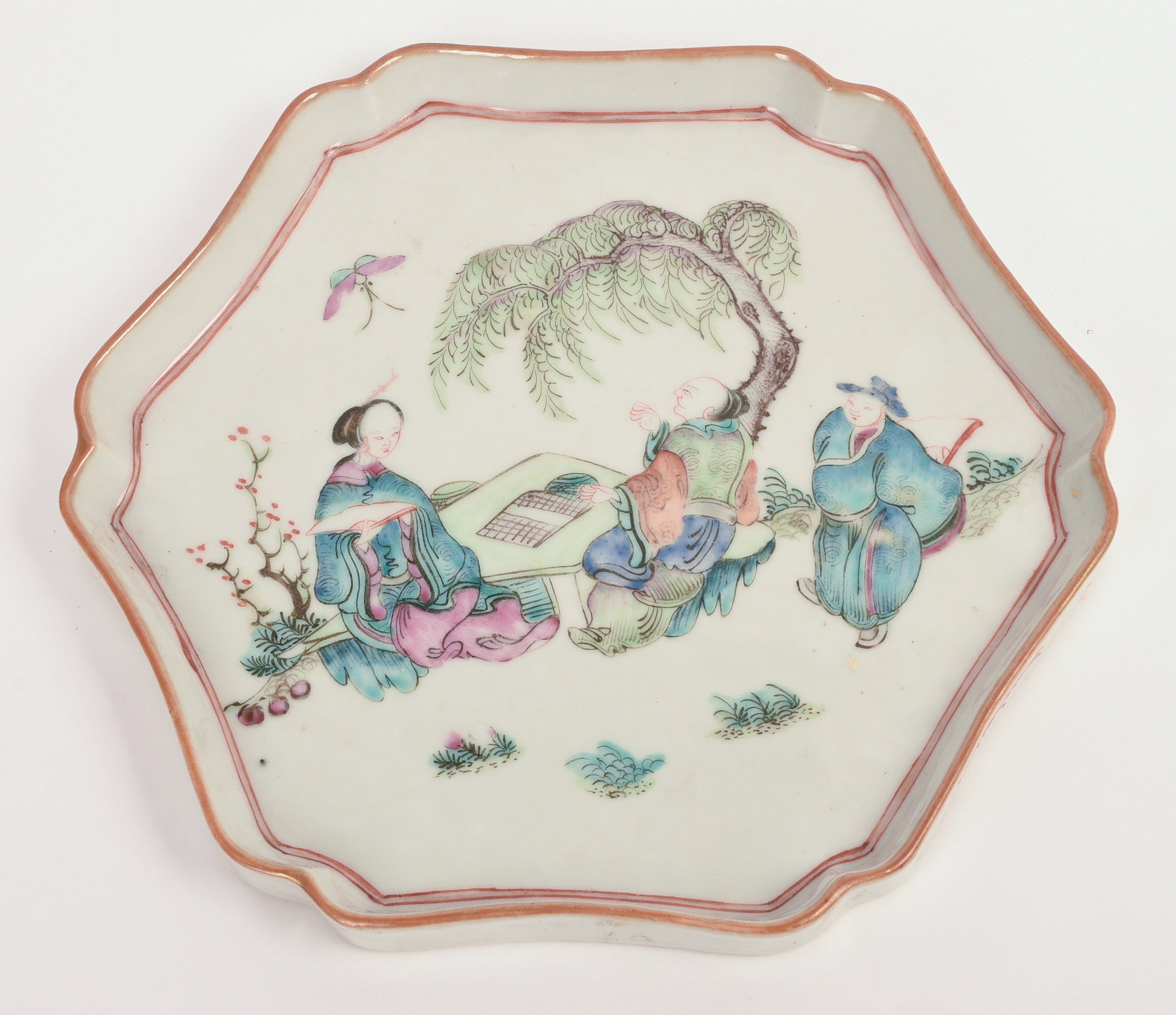 19TH C. CHINESE FAMILLE ROSE TRAY.