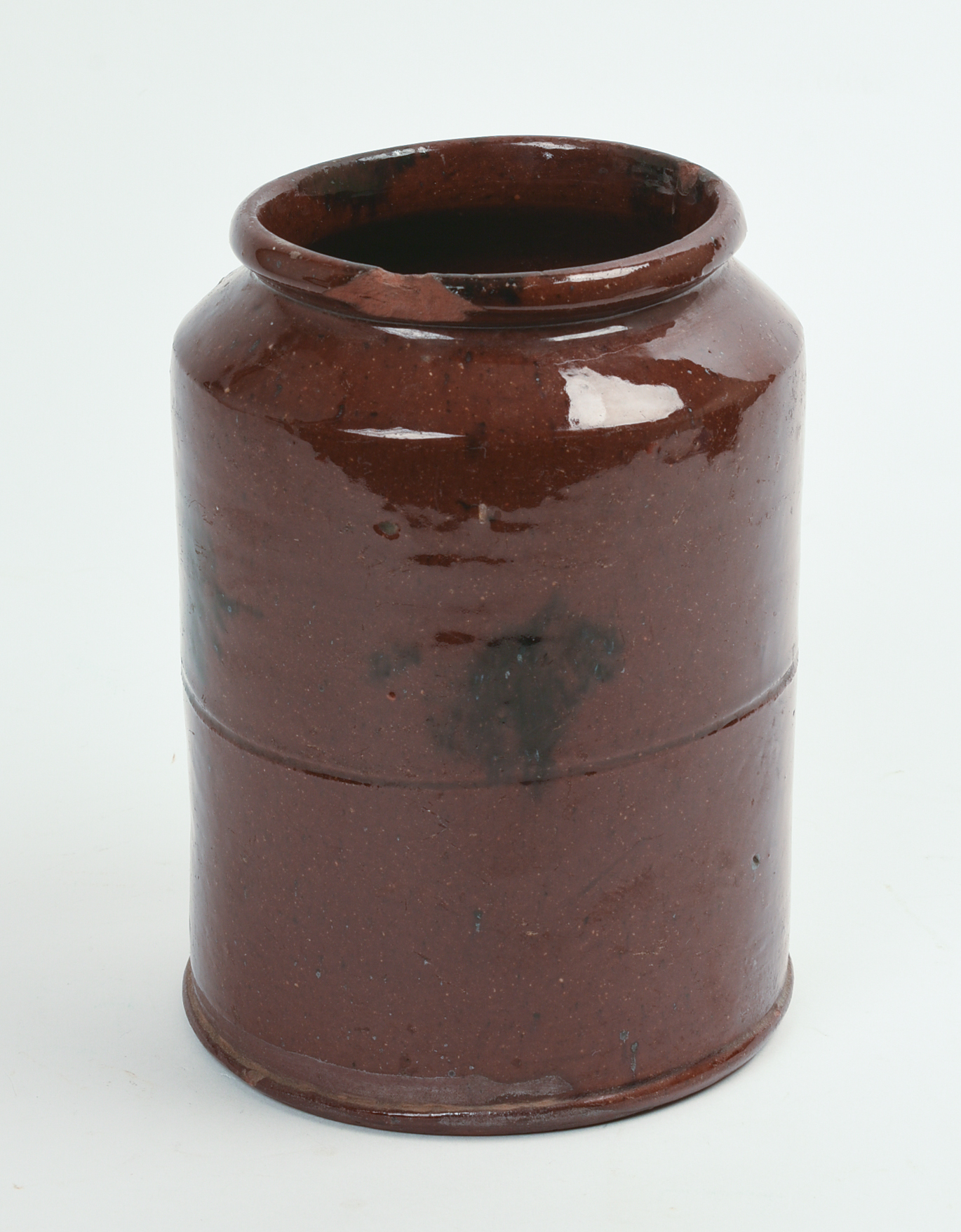 CT REDWARE JAR WITH BLACK SPLOTCH DECORATION
