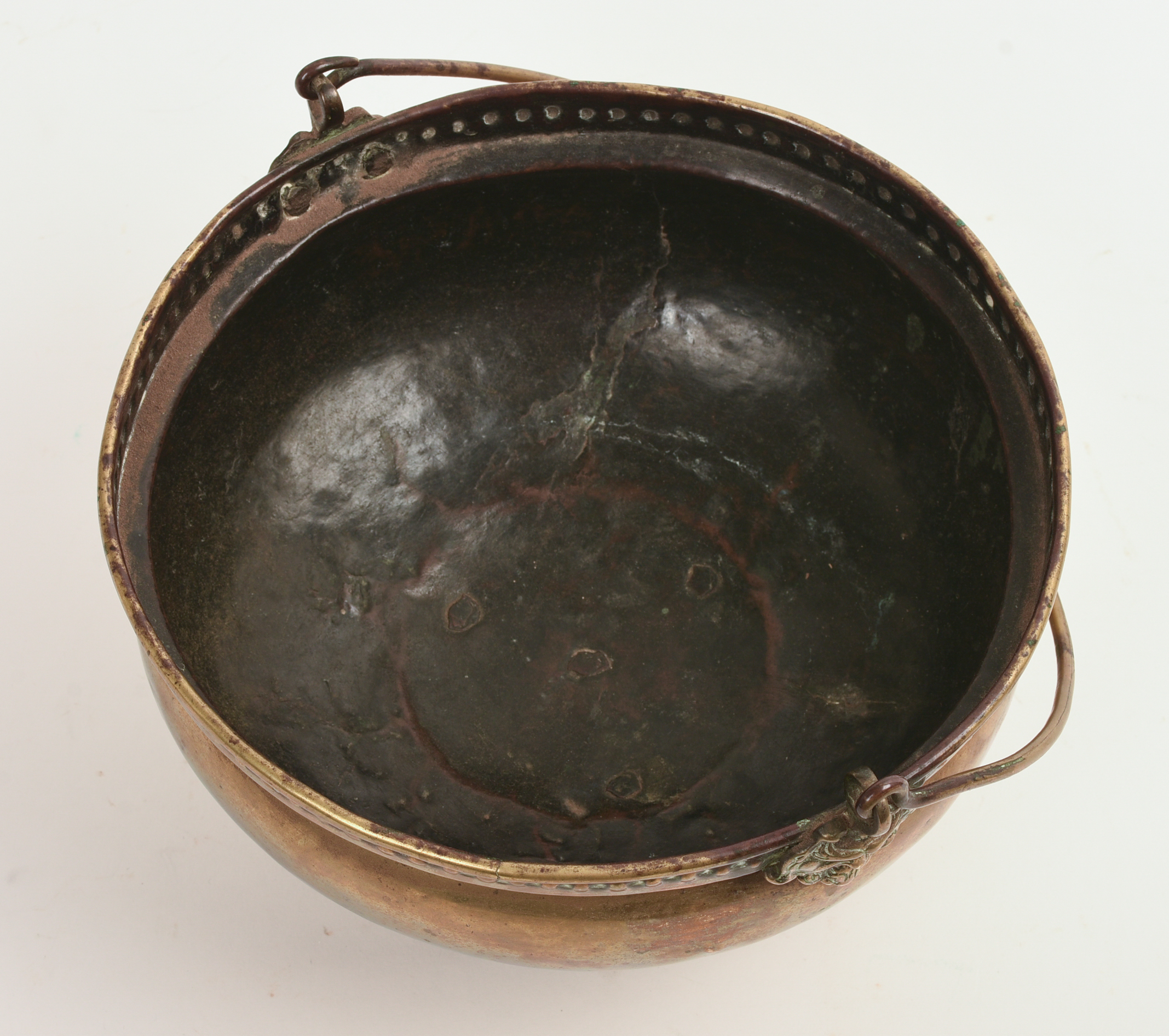 17TH-CENTURY DUTCH BRASS HANGING POT