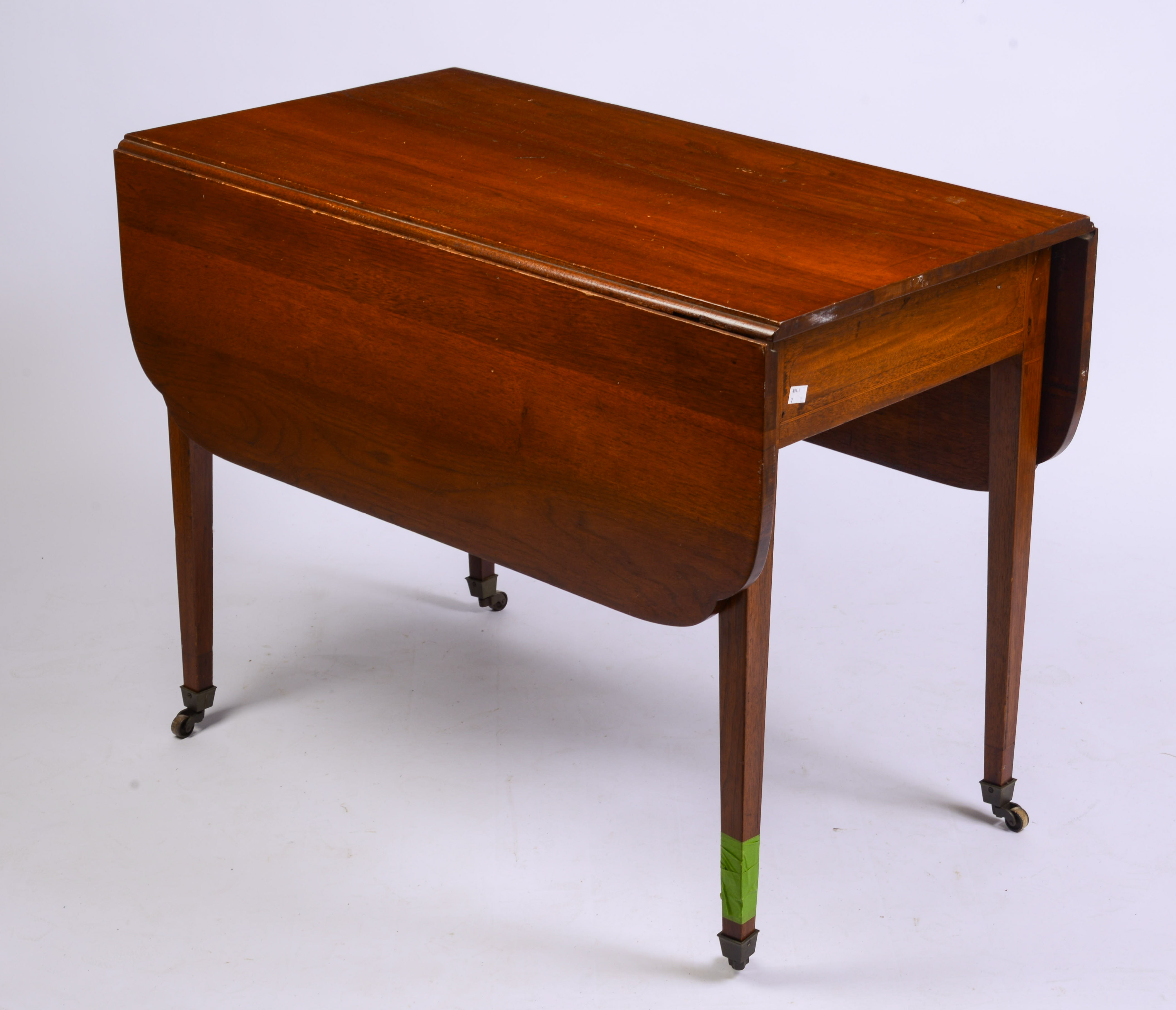 HEPPLEWHITE MAHOGANY PEMBROKE TABLE.