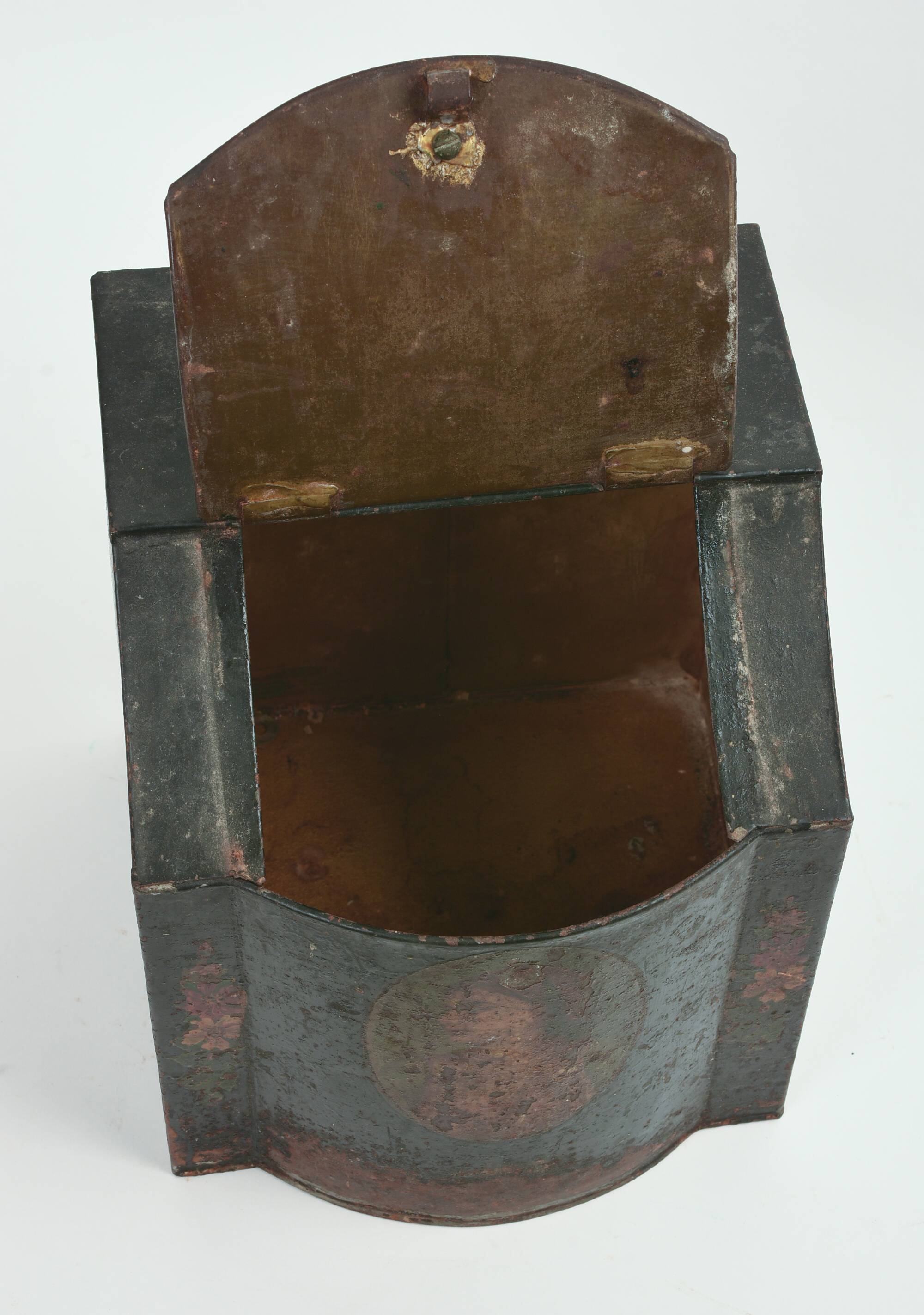 CONTINENTAL TIN TEA CANISTER WITH PORTRAIT OF A WOMAN