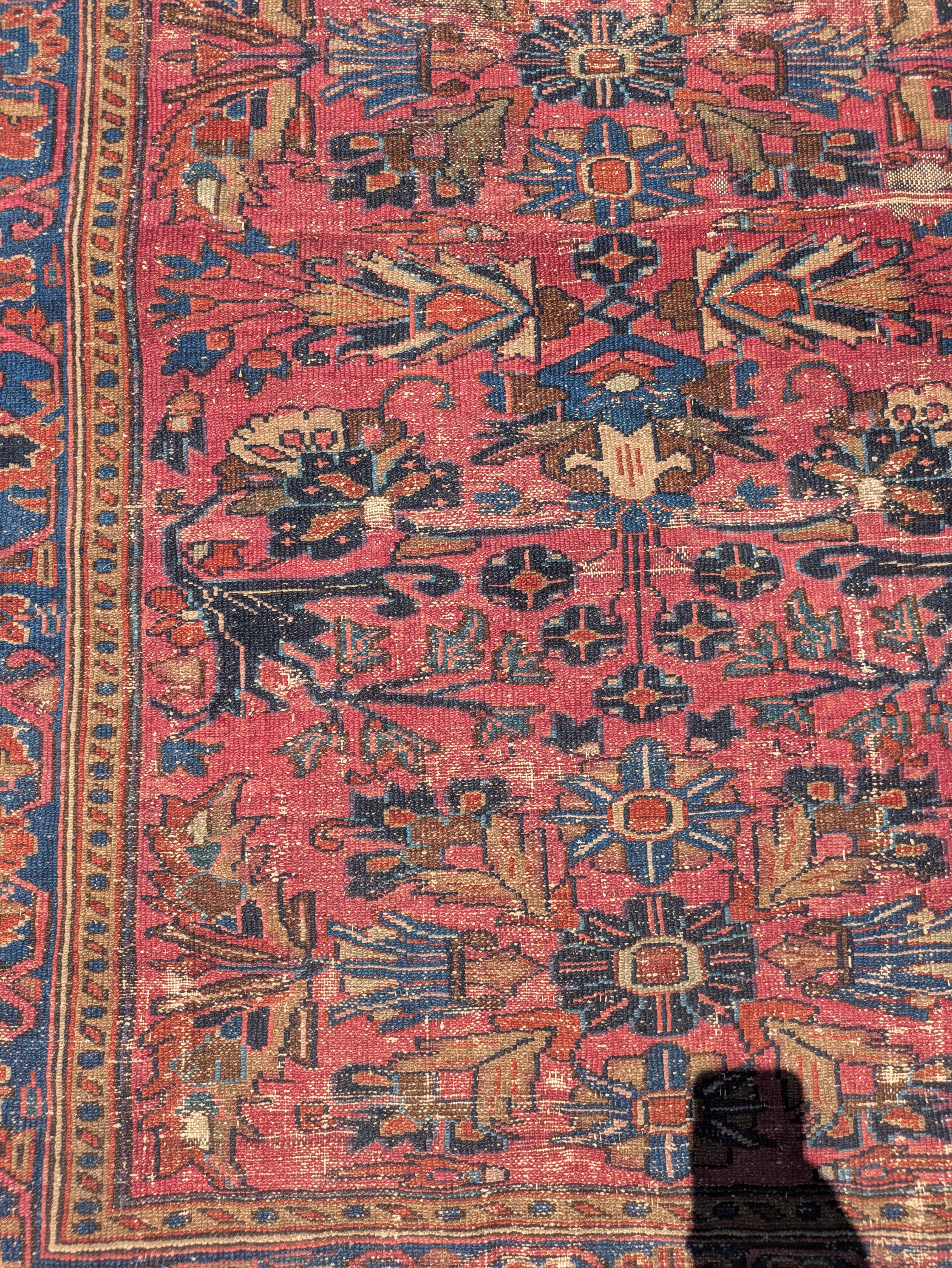ANTIQUE ORIENTAL CARPET.