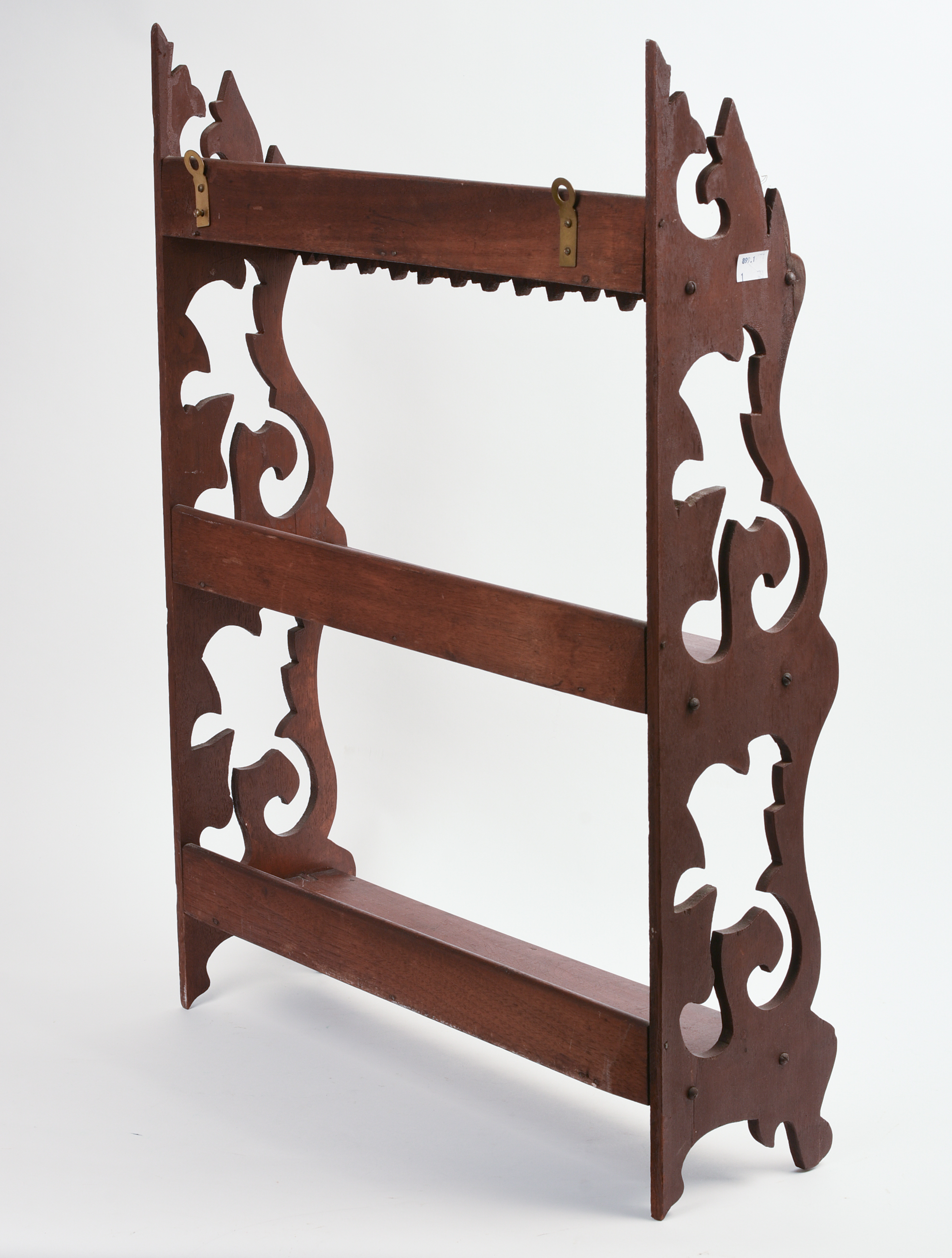CHIP CARVED WALL SHELF WITH SHAPED SIDES.