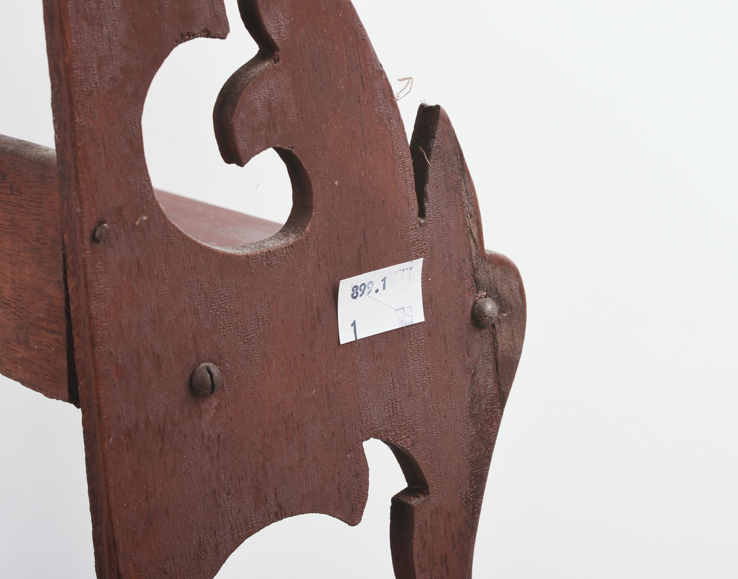 CHIP CARVED WALL SHELF WITH SHAPED SIDES.