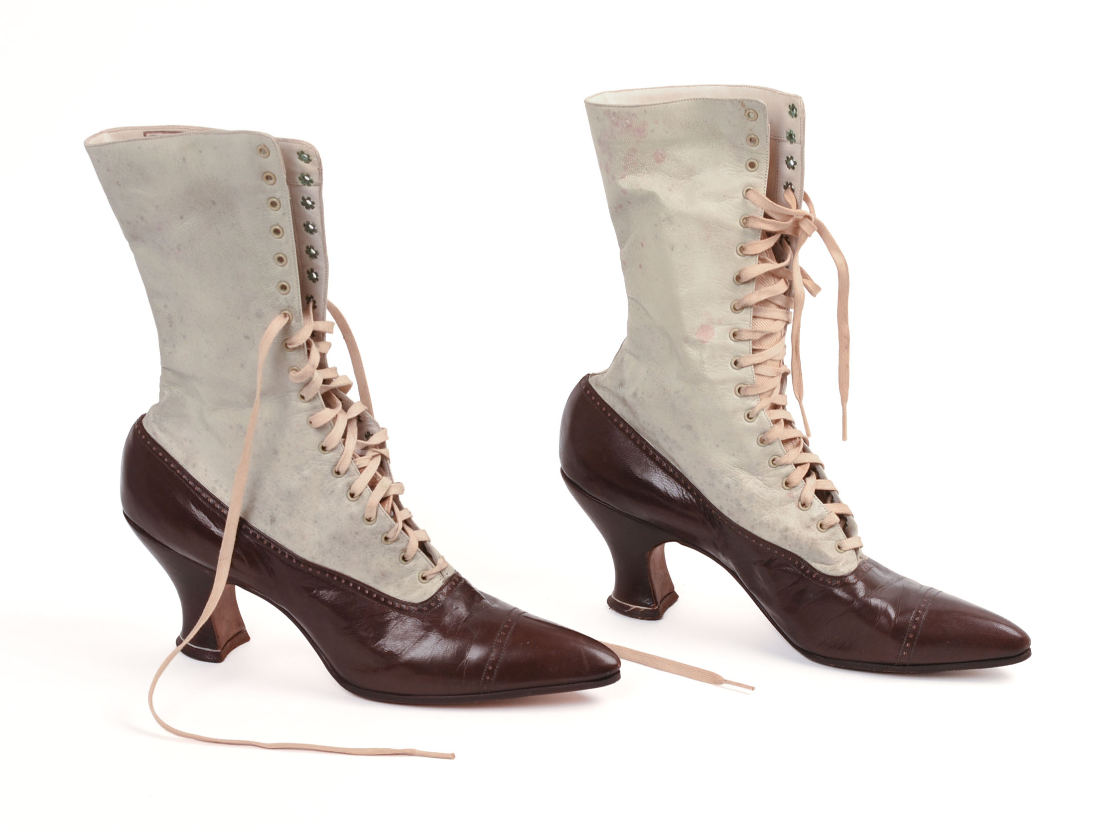 PAIR OF 19TH C. LADIES SHOES