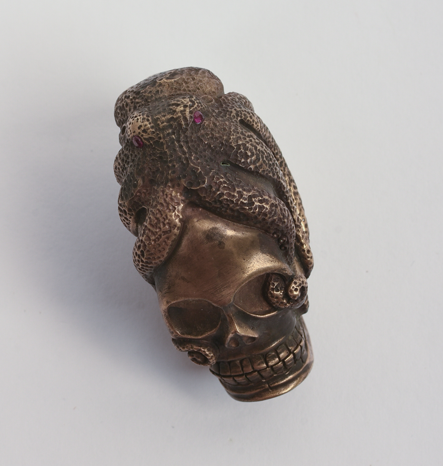 UNUSUAL SKULL AND OCTOPUS MATCH SAFE