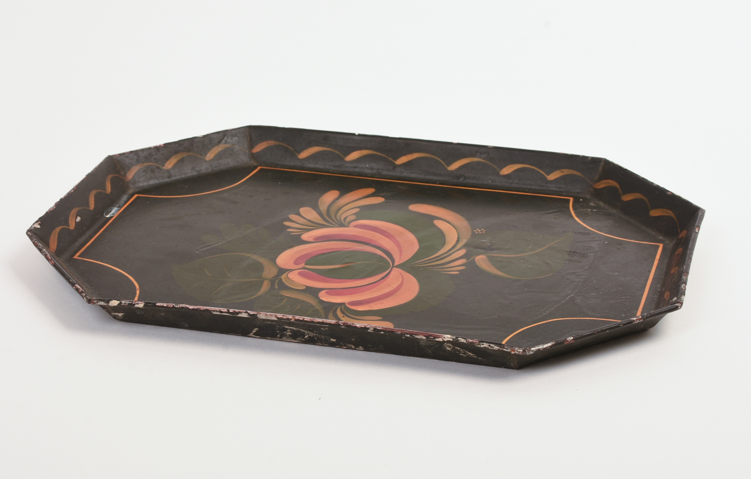 EARLY 19TH CENTURY TOLE TRAY