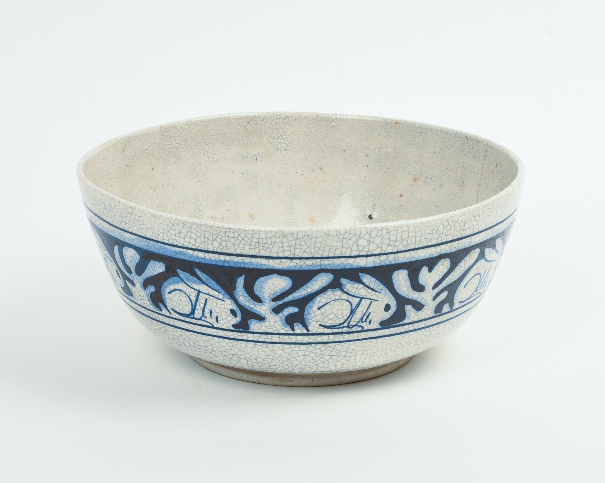 DEDHAM POTTERY RABBIT PATTERN BOWL.
