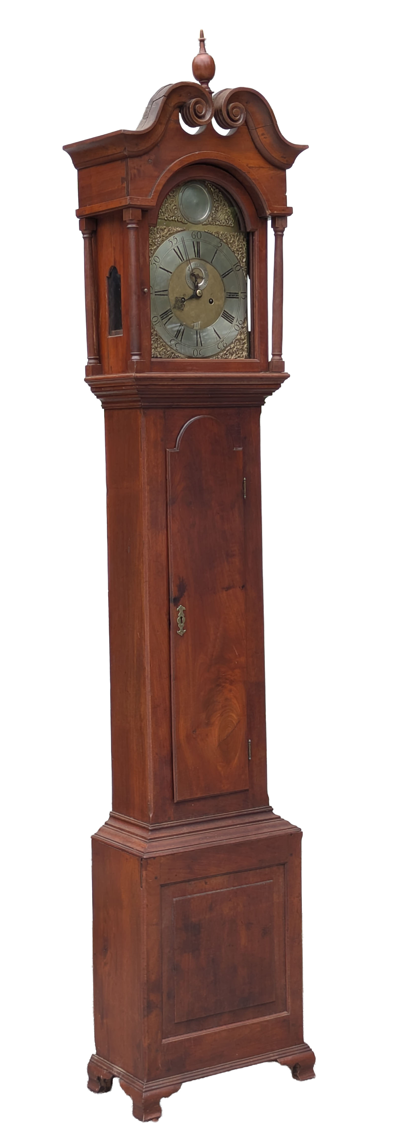 18TH CENTURY AMERICAN WALNUT CHIPPENDALE GRANDFATHER CLOCK.