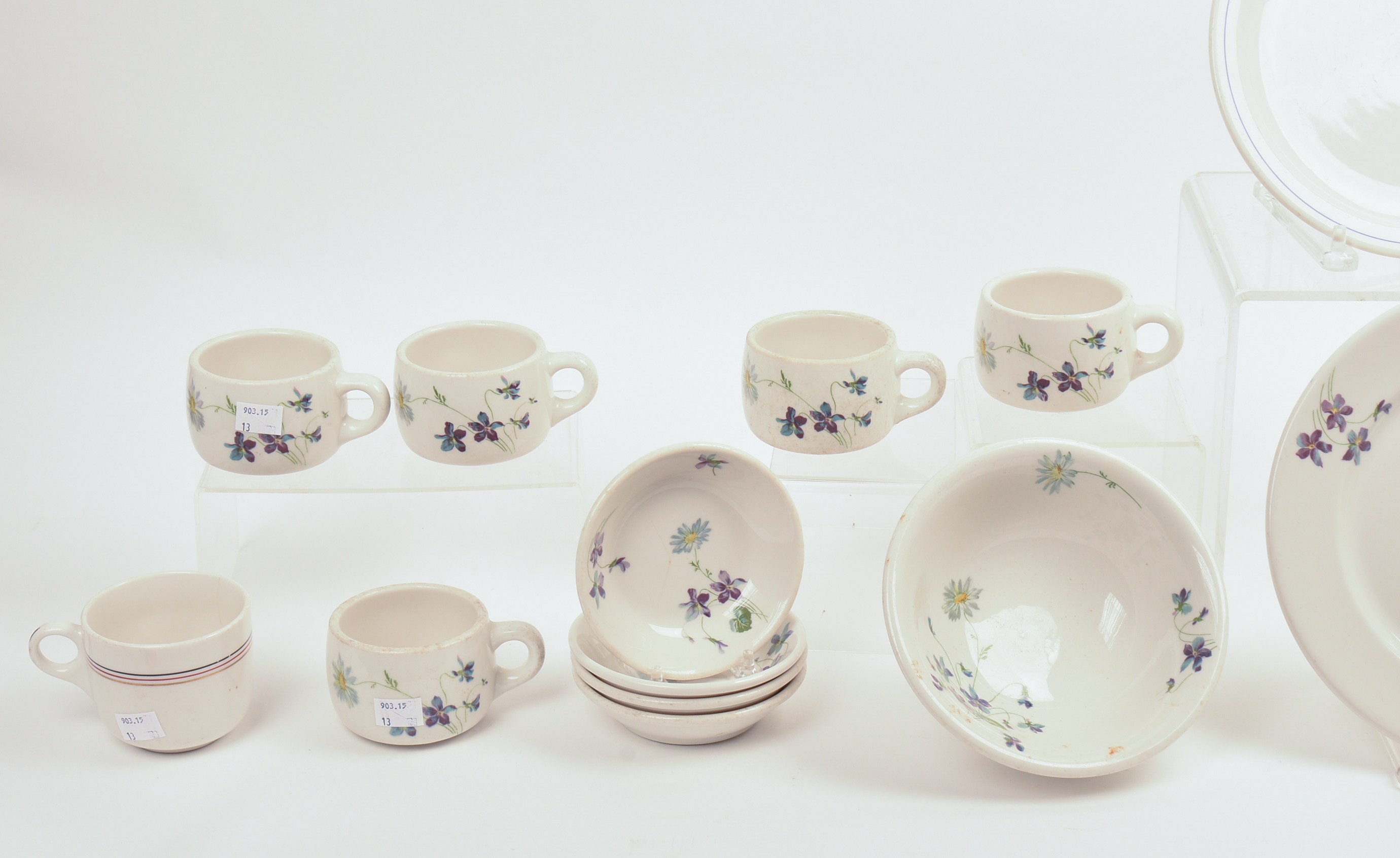 COLLECTION OF RAILROAD CHINA BY SYRACUSE.