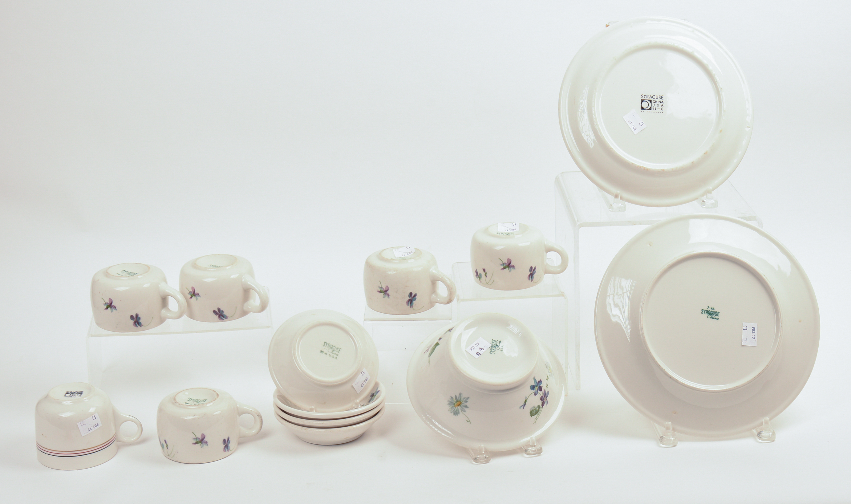 COLLECTION OF RAILROAD CHINA BY SYRACUSE.