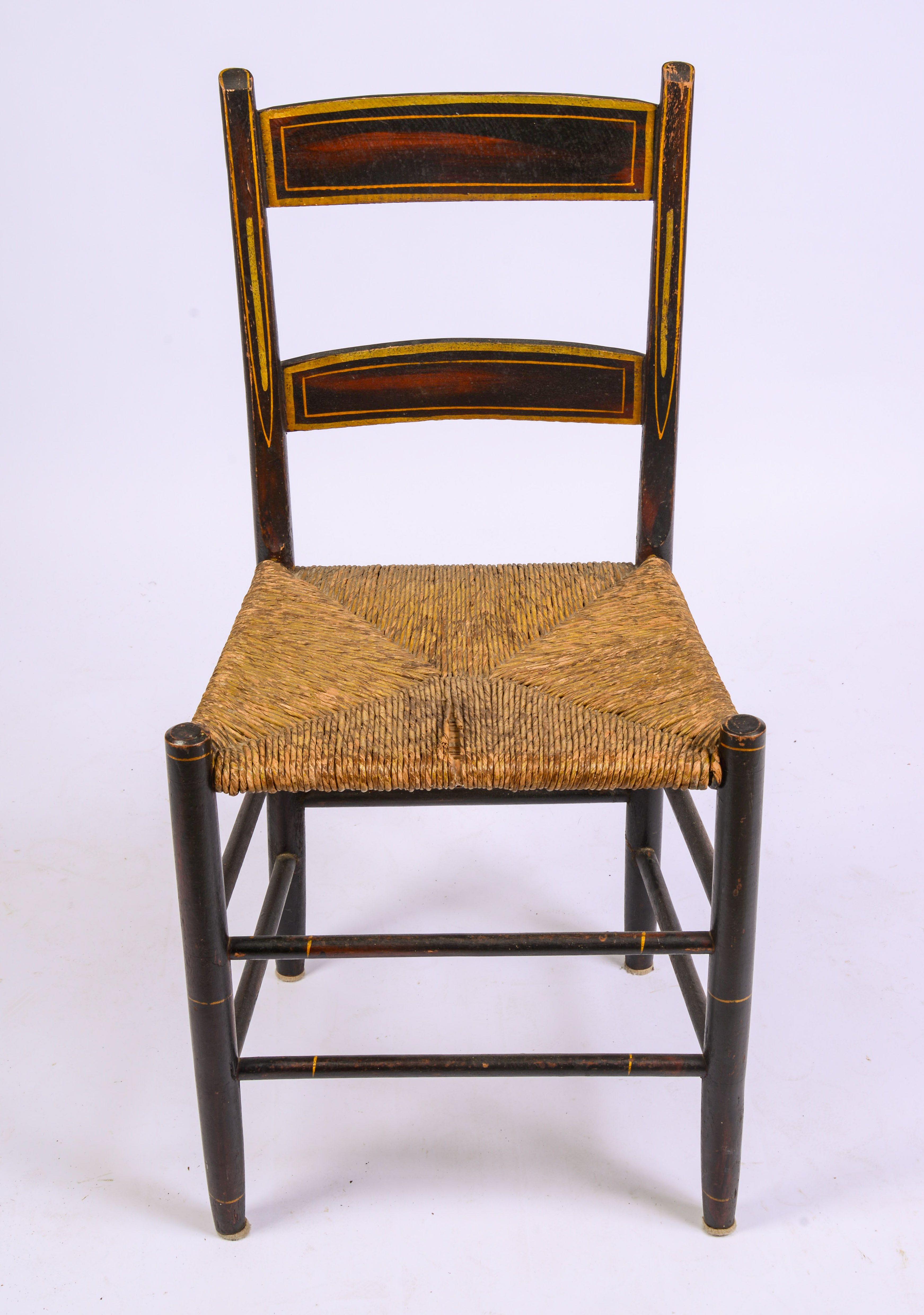 NEW ENGLAND PAINT DECORATED CHILD'S CHAIR.