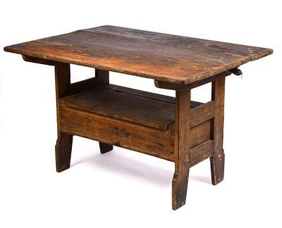 NEW ENGLAND PINE PAINT-DECORATED HUTCH TABLE. Height 30 inches, length 48 inches, depth 34 inches.
