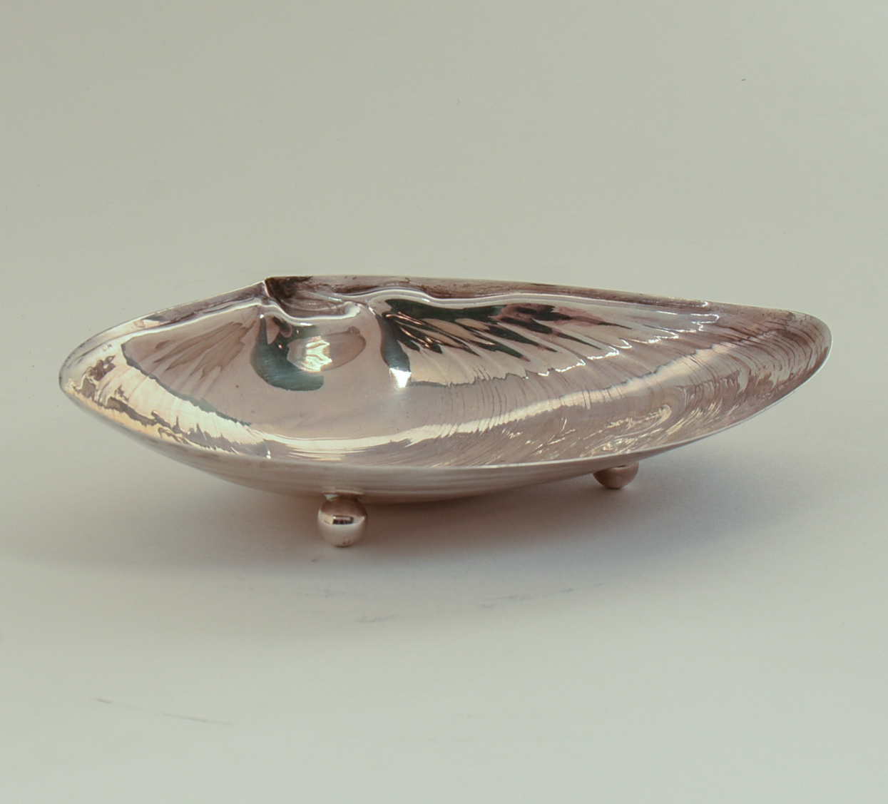 Wallace Sterling Silver Shell Dish.