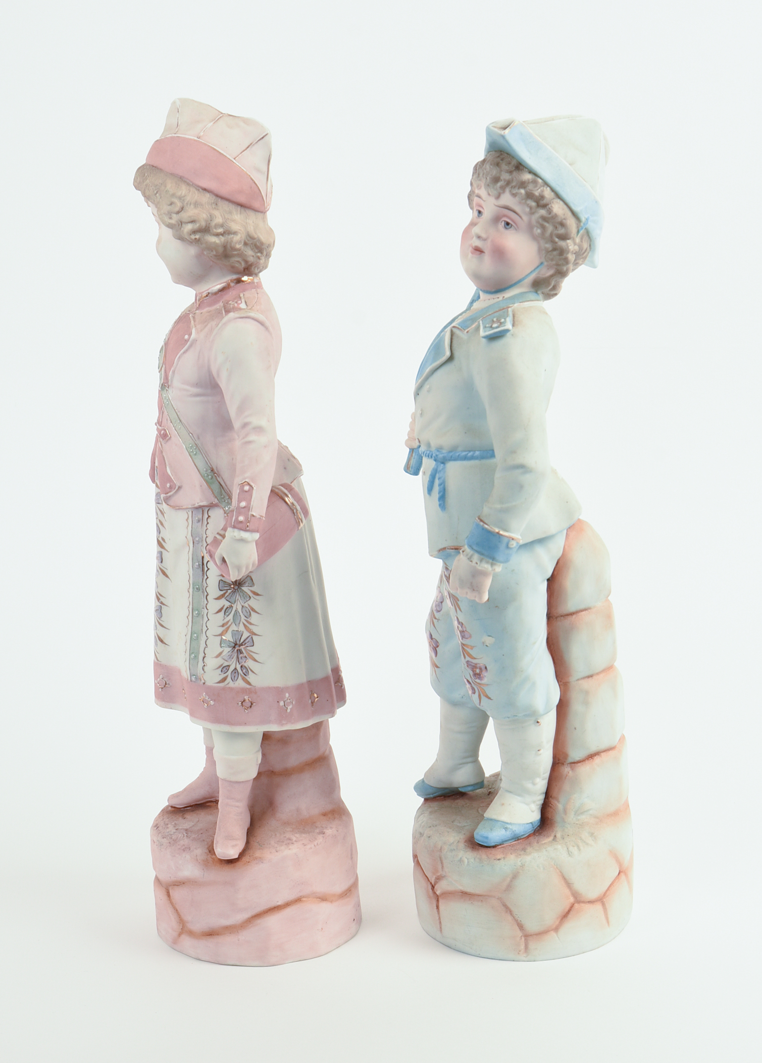 Pair of European Bisuqe Figures.