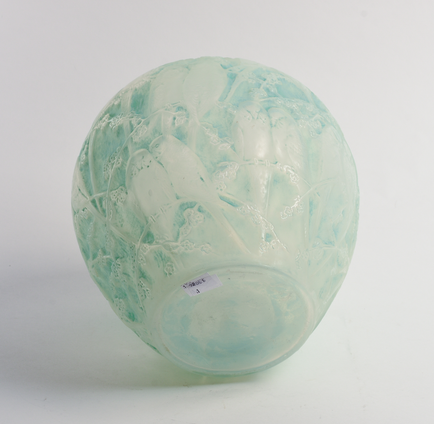 Rene Lalique (1860-1945). Perruches Vase, C. 1919.