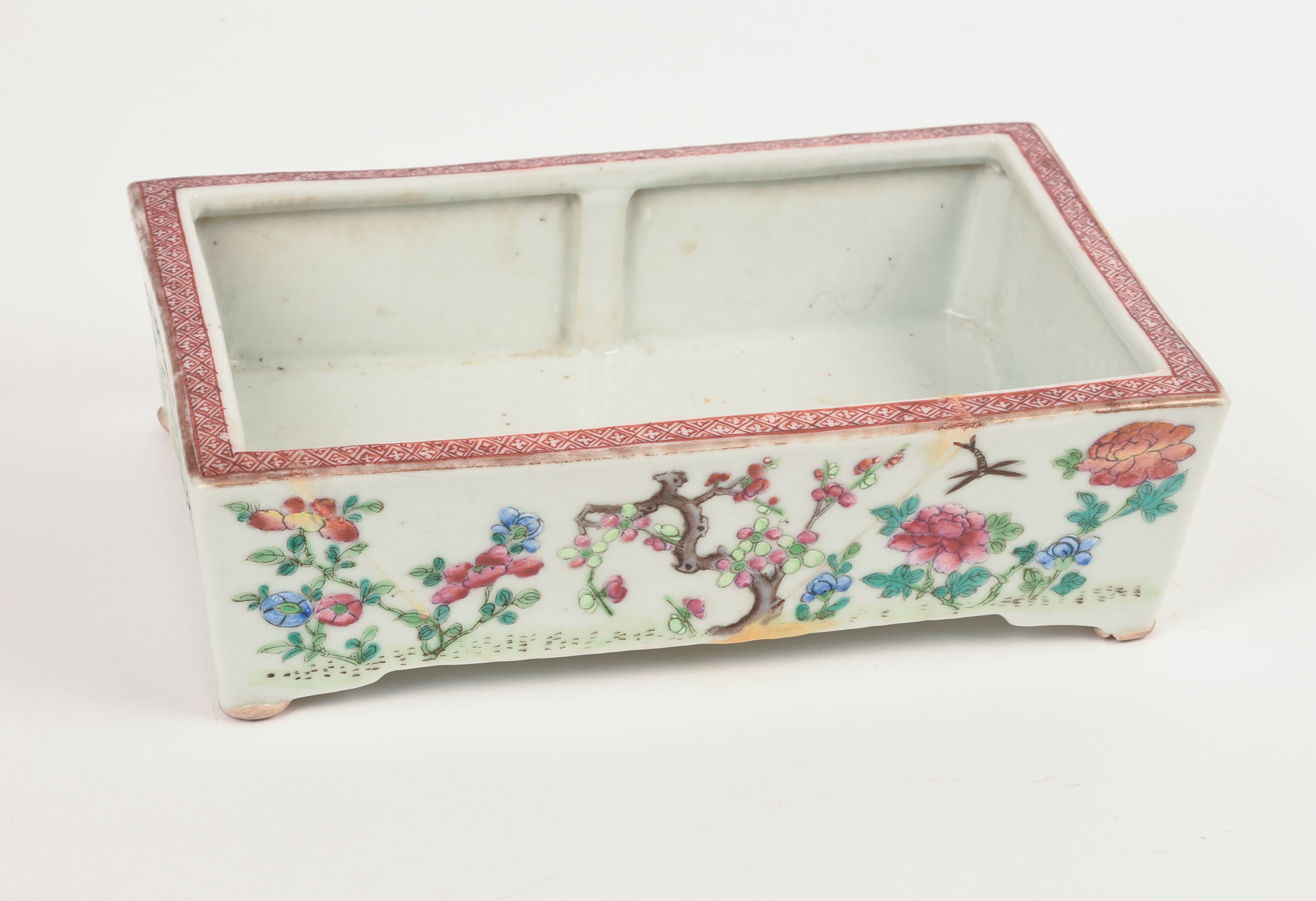 Chinese Famille Rose Jardiniere