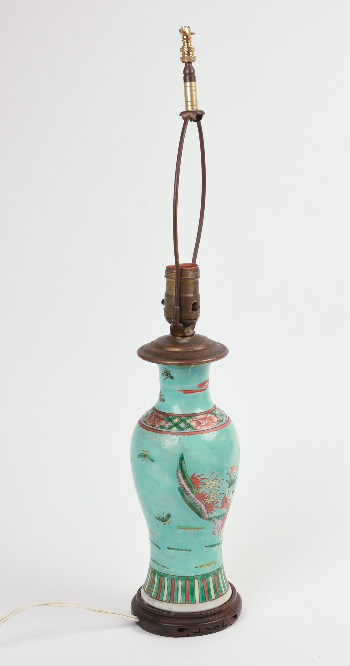 Chinese Famille Rose Turquoise Ground Porcelain Lamp