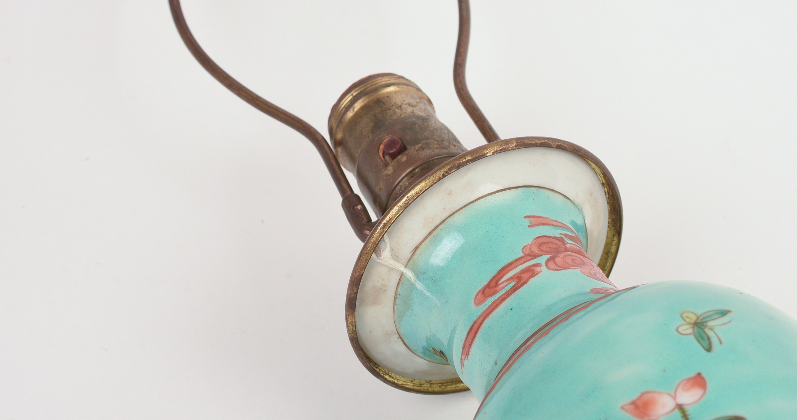 Chinese Famille Rose Turquoise Ground Porcelain Lamp