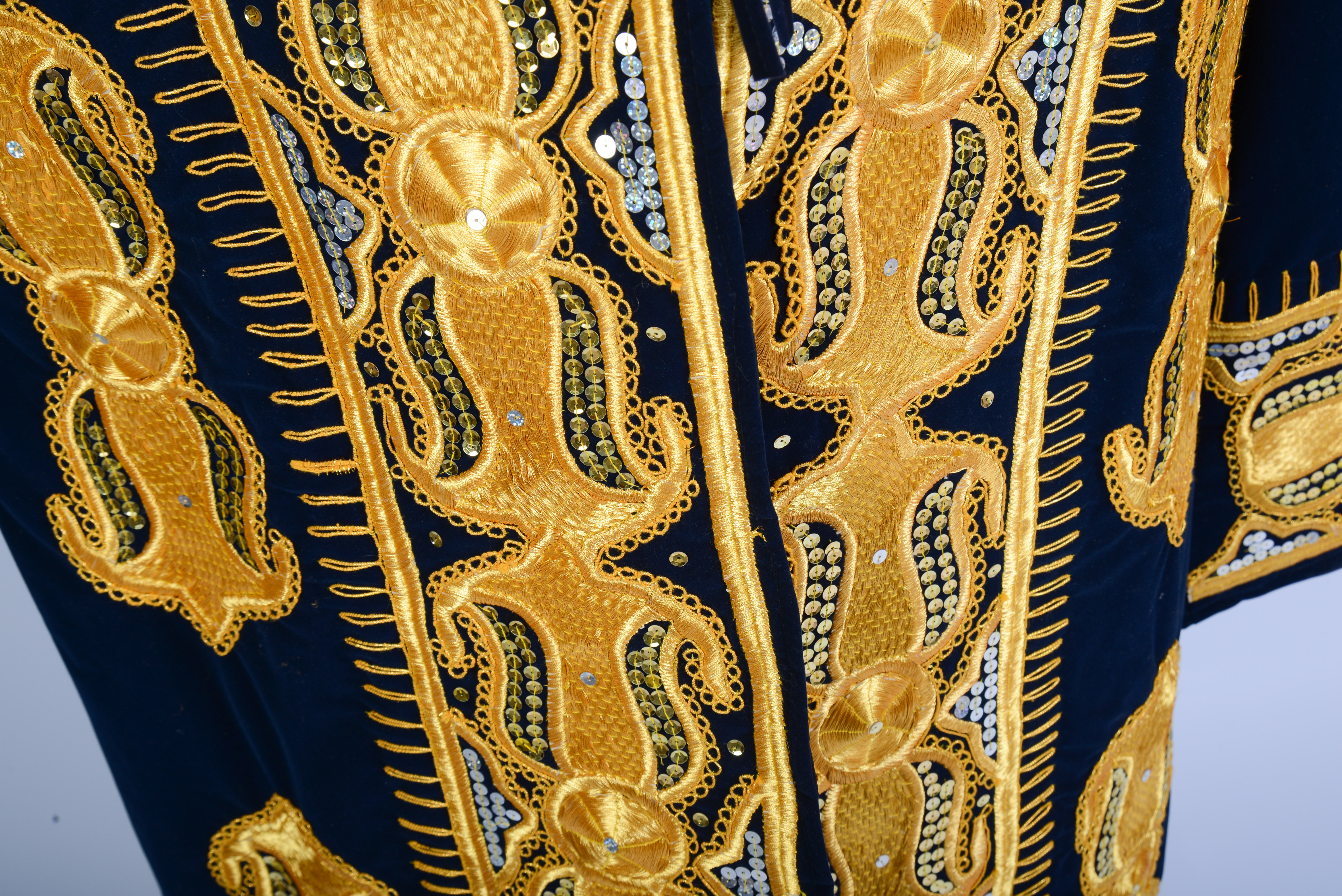 Finely Embroidered Robe With Gold Thread.