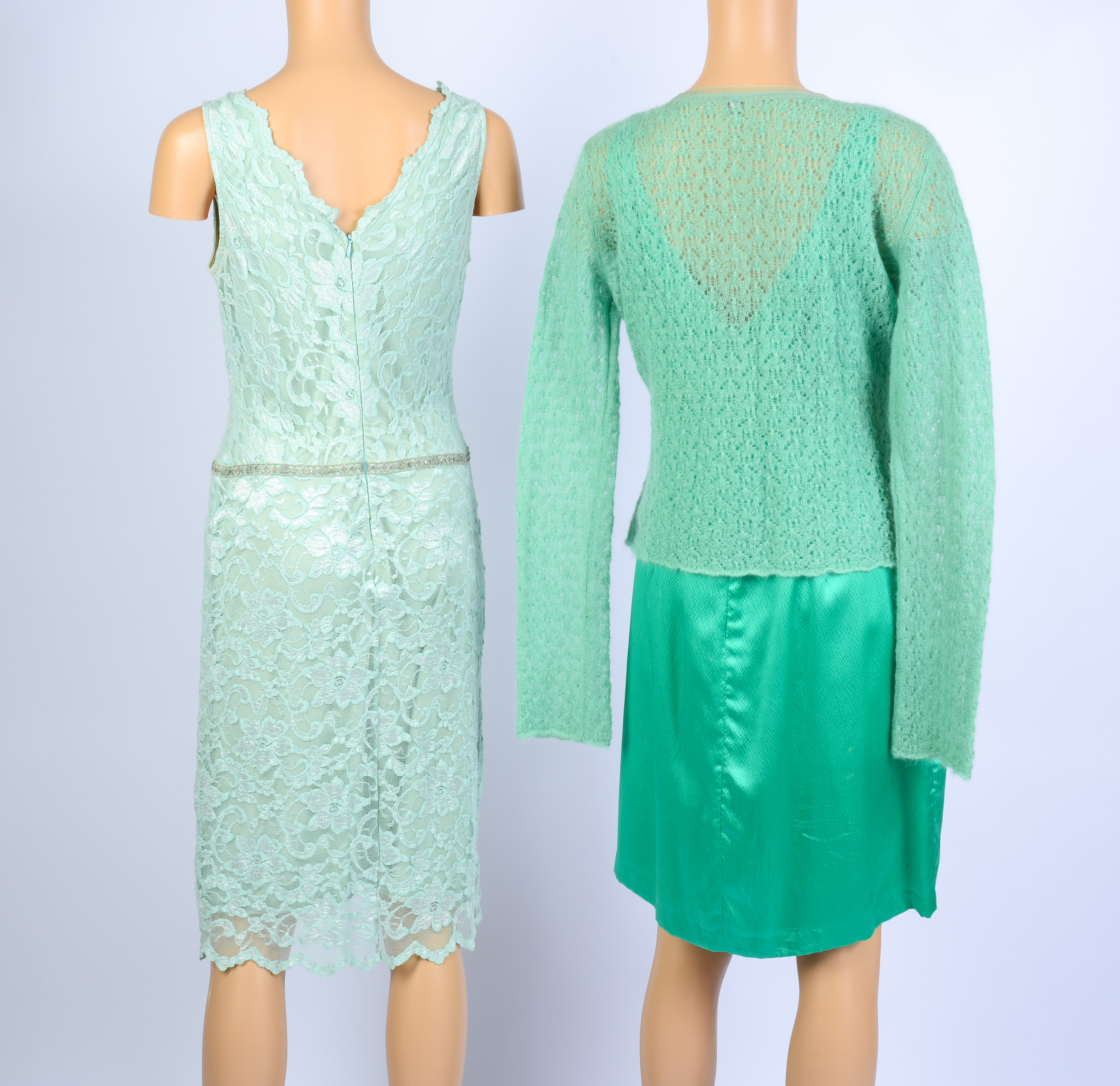 MARGARET O'LEARY AND ALEXIA ADMOR DRESSES, SIZE M.