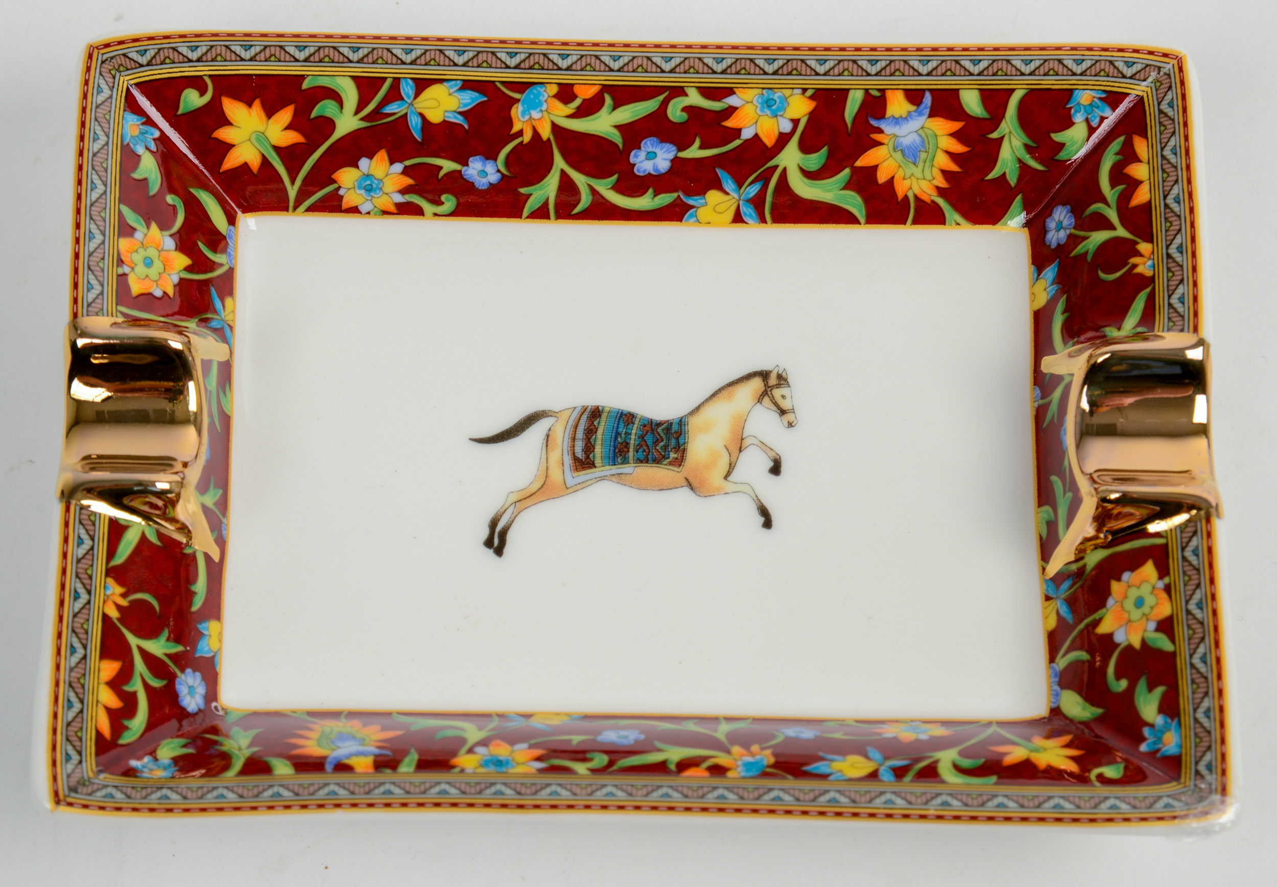 HERMES PORCELAIN ASHTRAY.