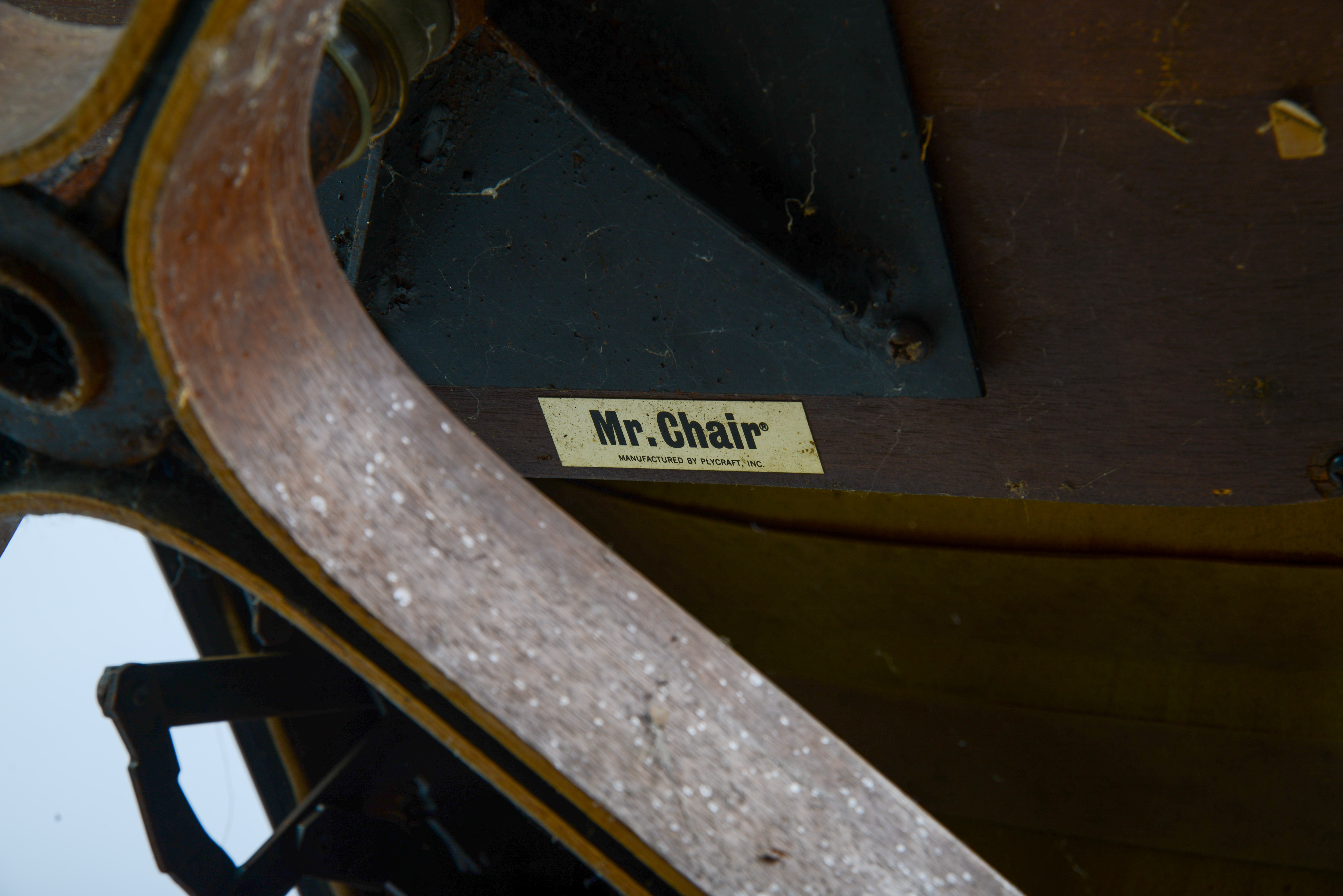 PLYCRAFT MR. CHAIR.