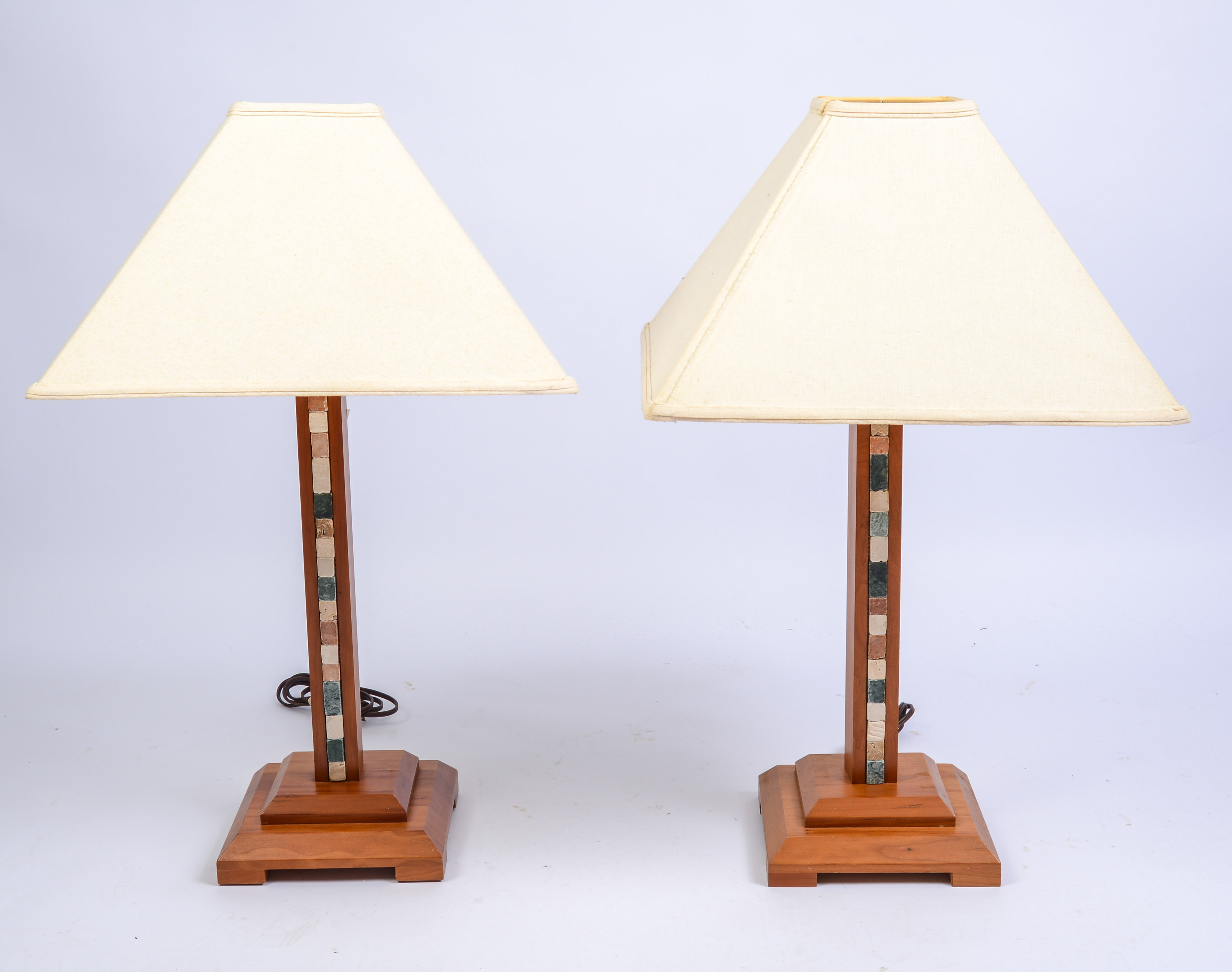 PAIR OF TABLE LAMPS WITH STONE INLAY.