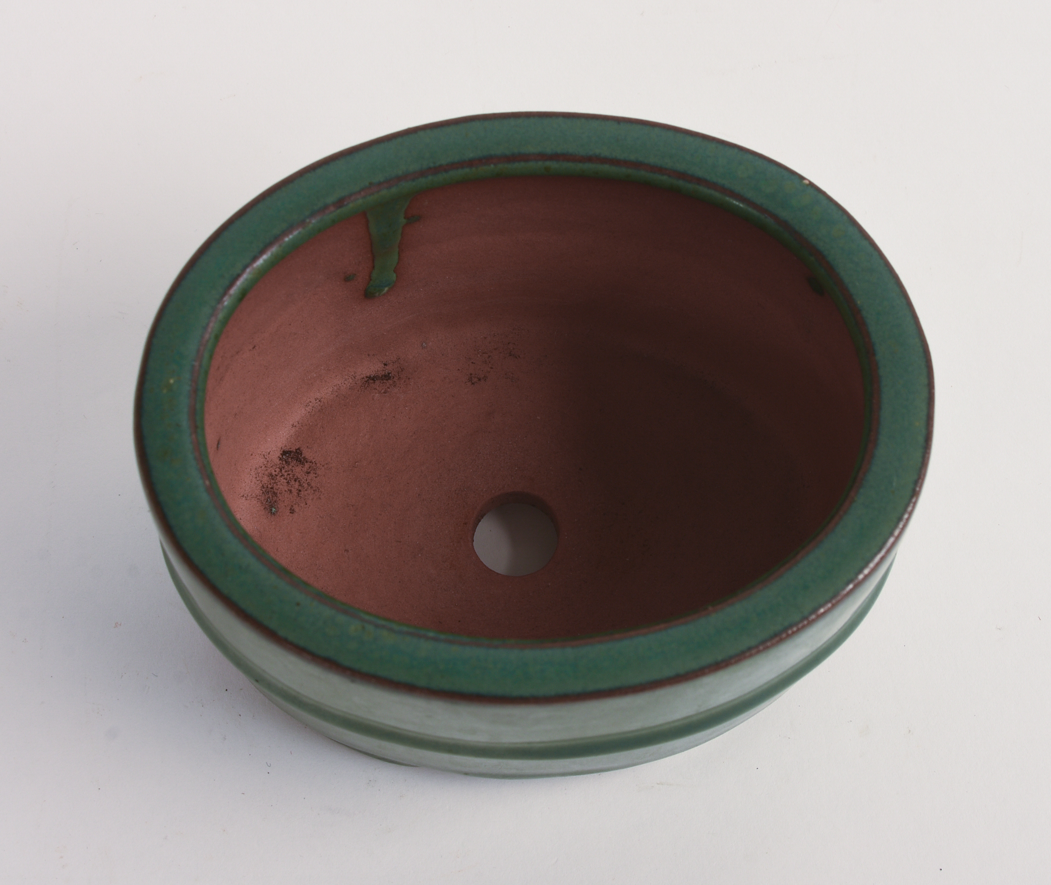 SMALL STUDIO POTTERY PLANTER.