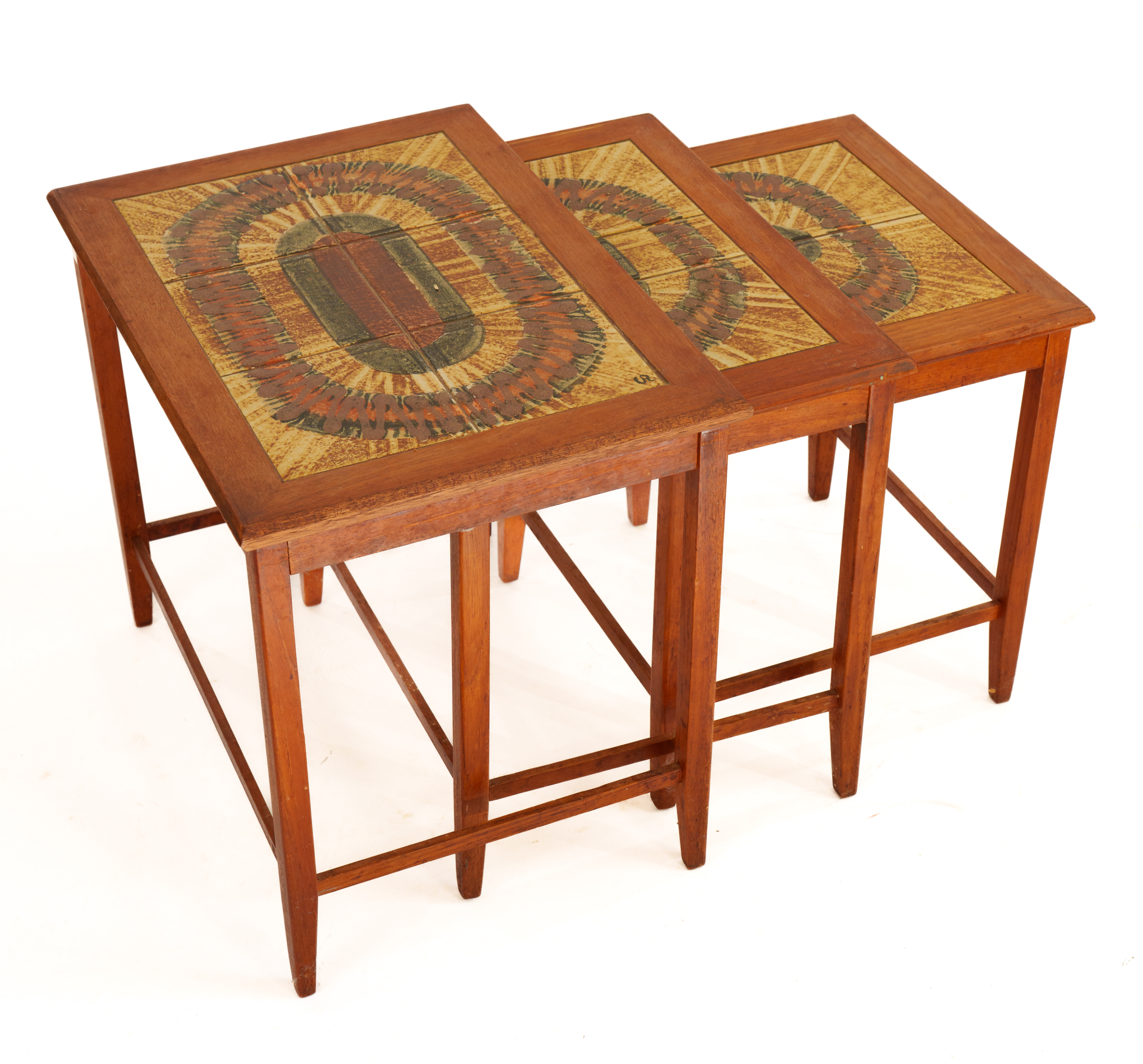 MID CENTURY NESTING SIDE TABLES BY MOBELFABRIKKEN TOFTEN.