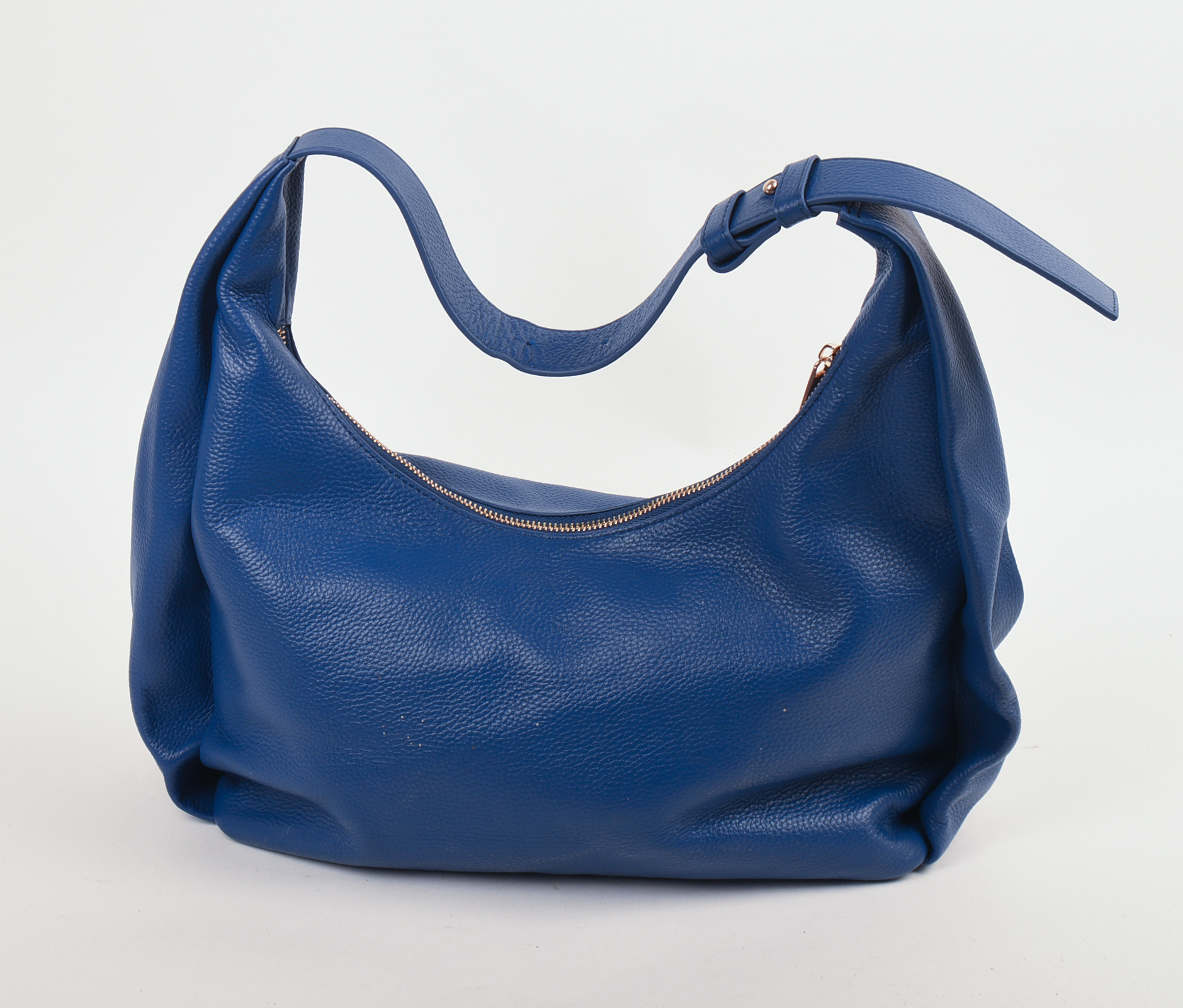 TOTE LE MONDE BLUE LEATHER HANDBAG.