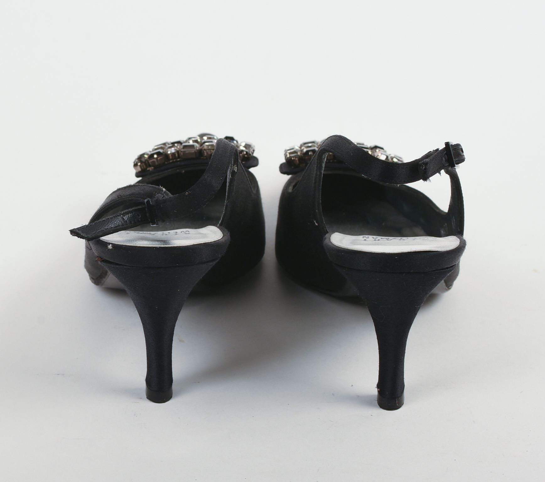 STUART WEITZMAN HEELS, 6 1/2 M.